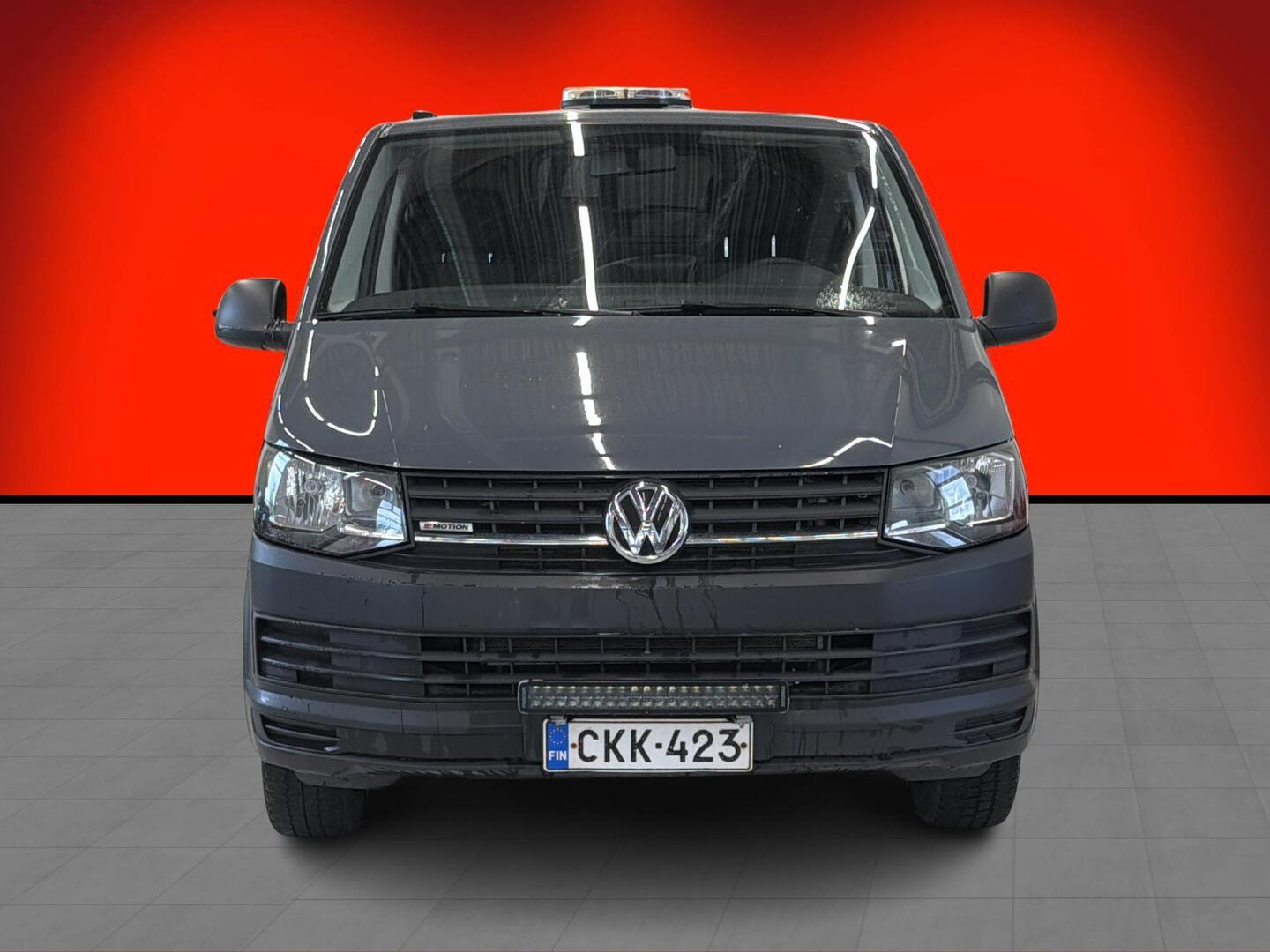 VOLKSWAGEN Transporter 2017