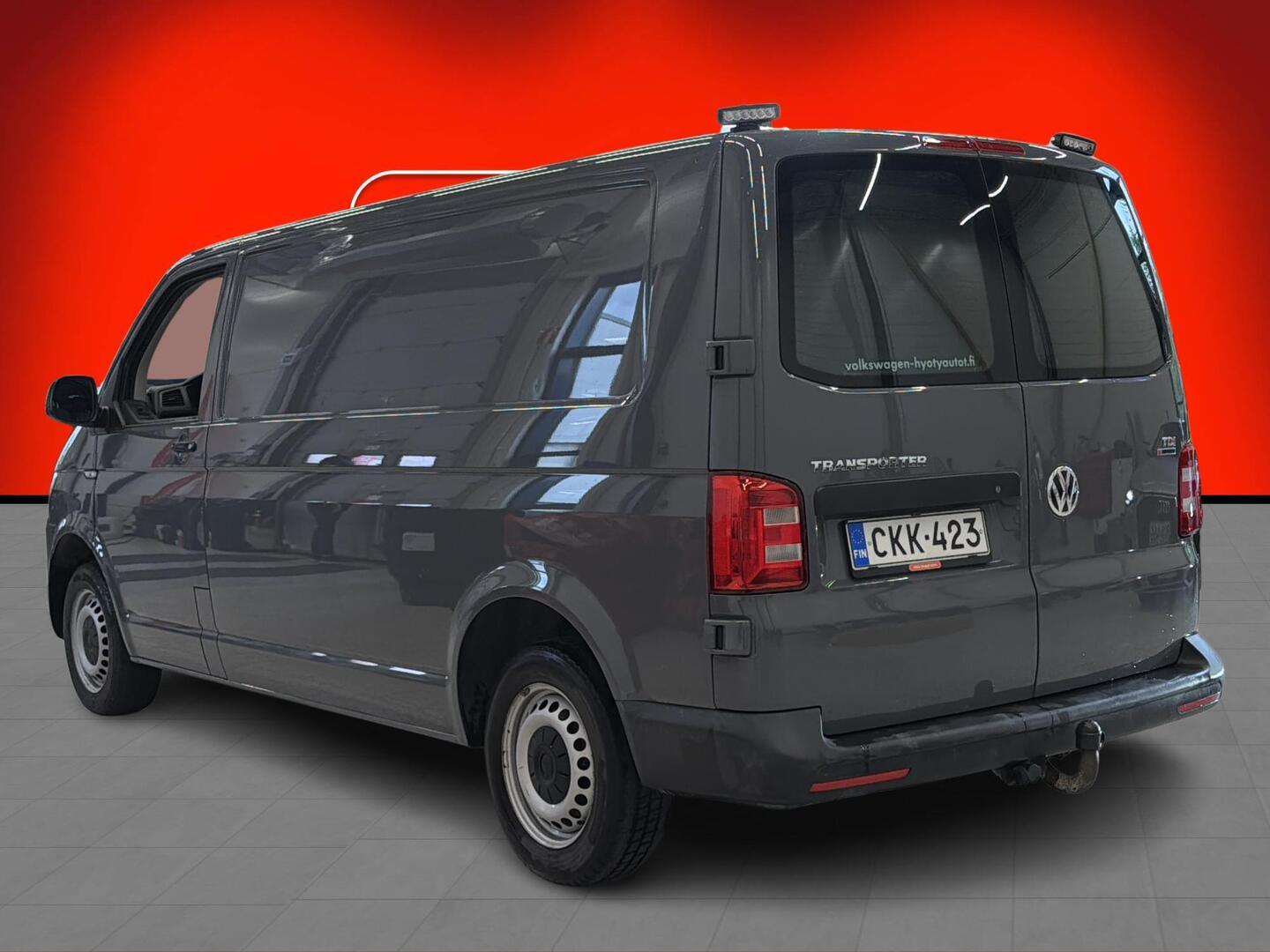 VOLKSWAGEN Transporter 2017