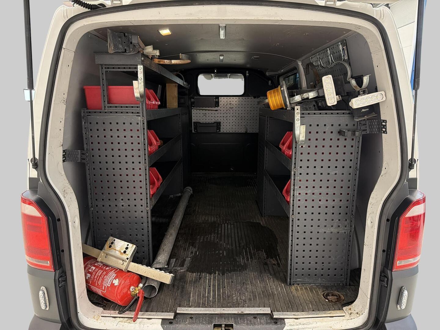 VOLKSWAGEN Transporter 2018