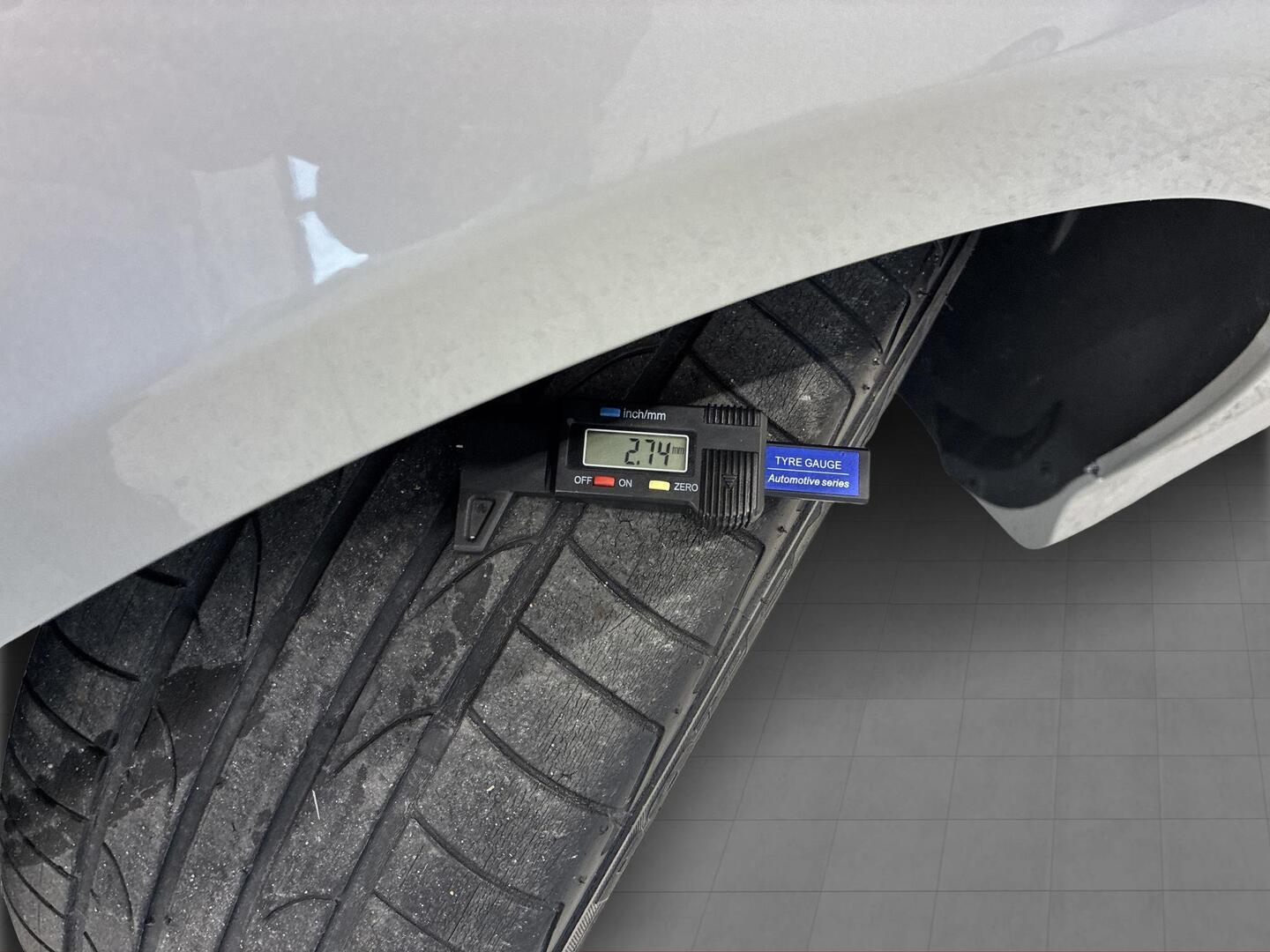 MERCEDES-BENZ B 2010
