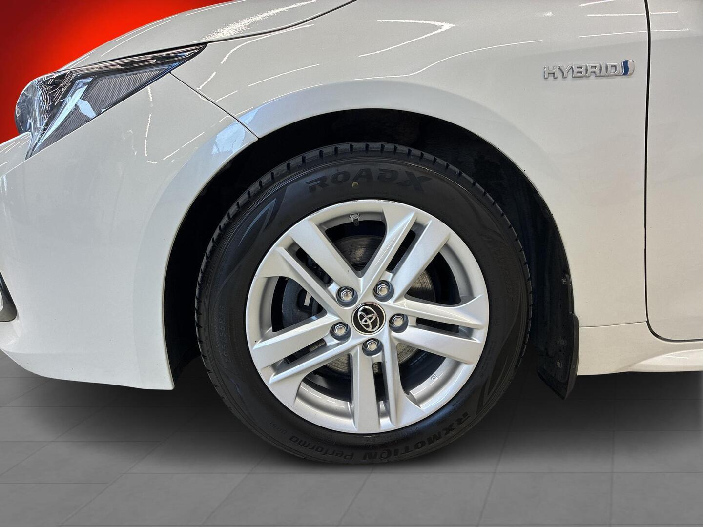 TOYOTA Corolla 2019