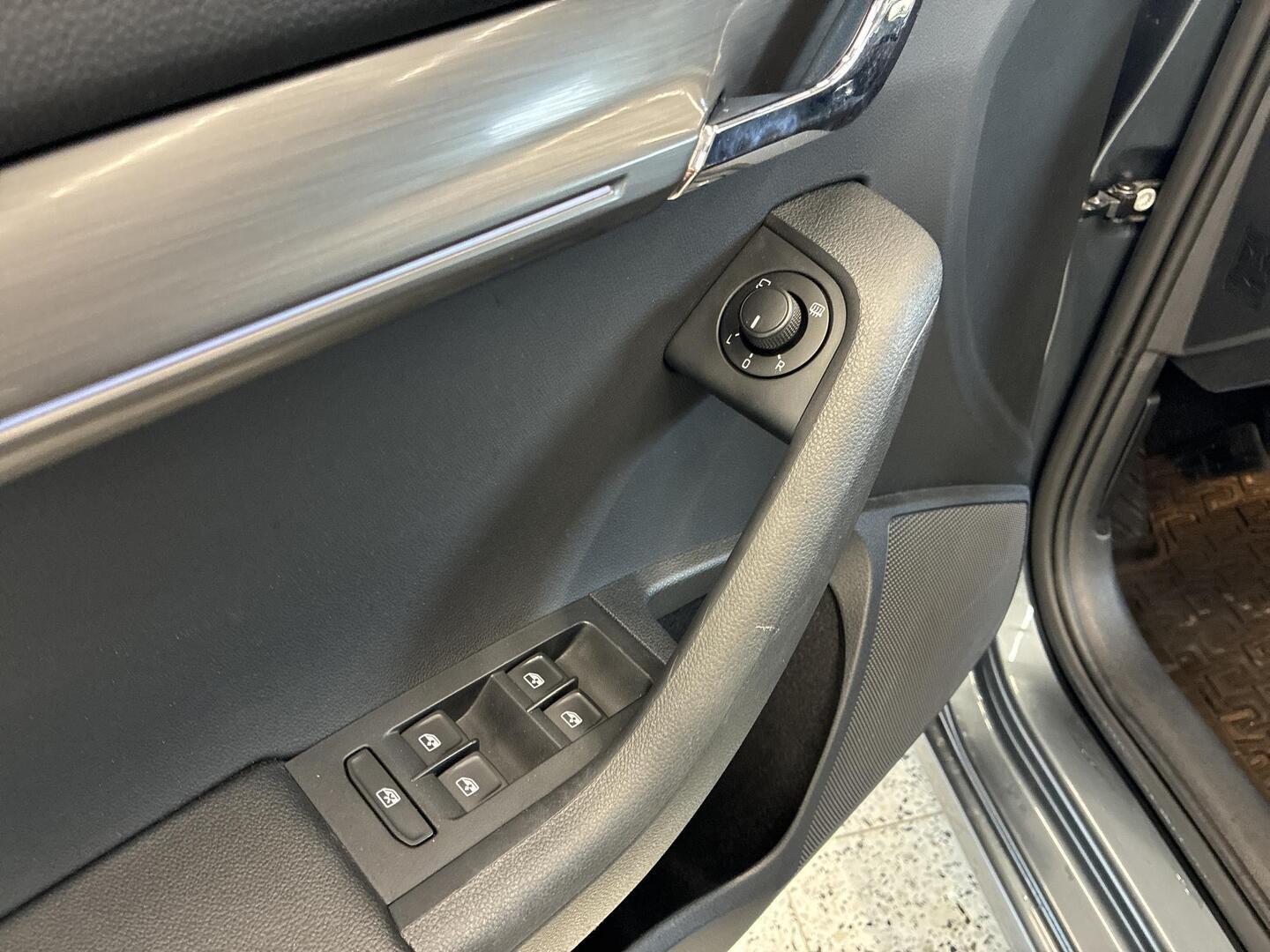 SKODA Octavia 2019