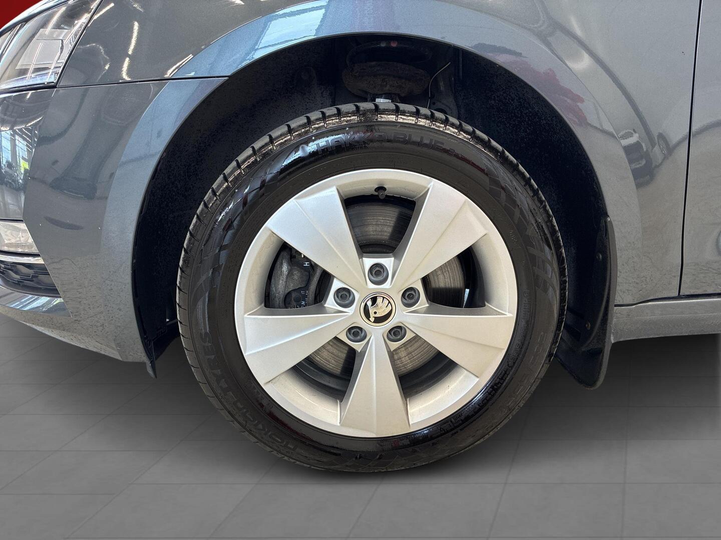 SKODA Octavia 2019