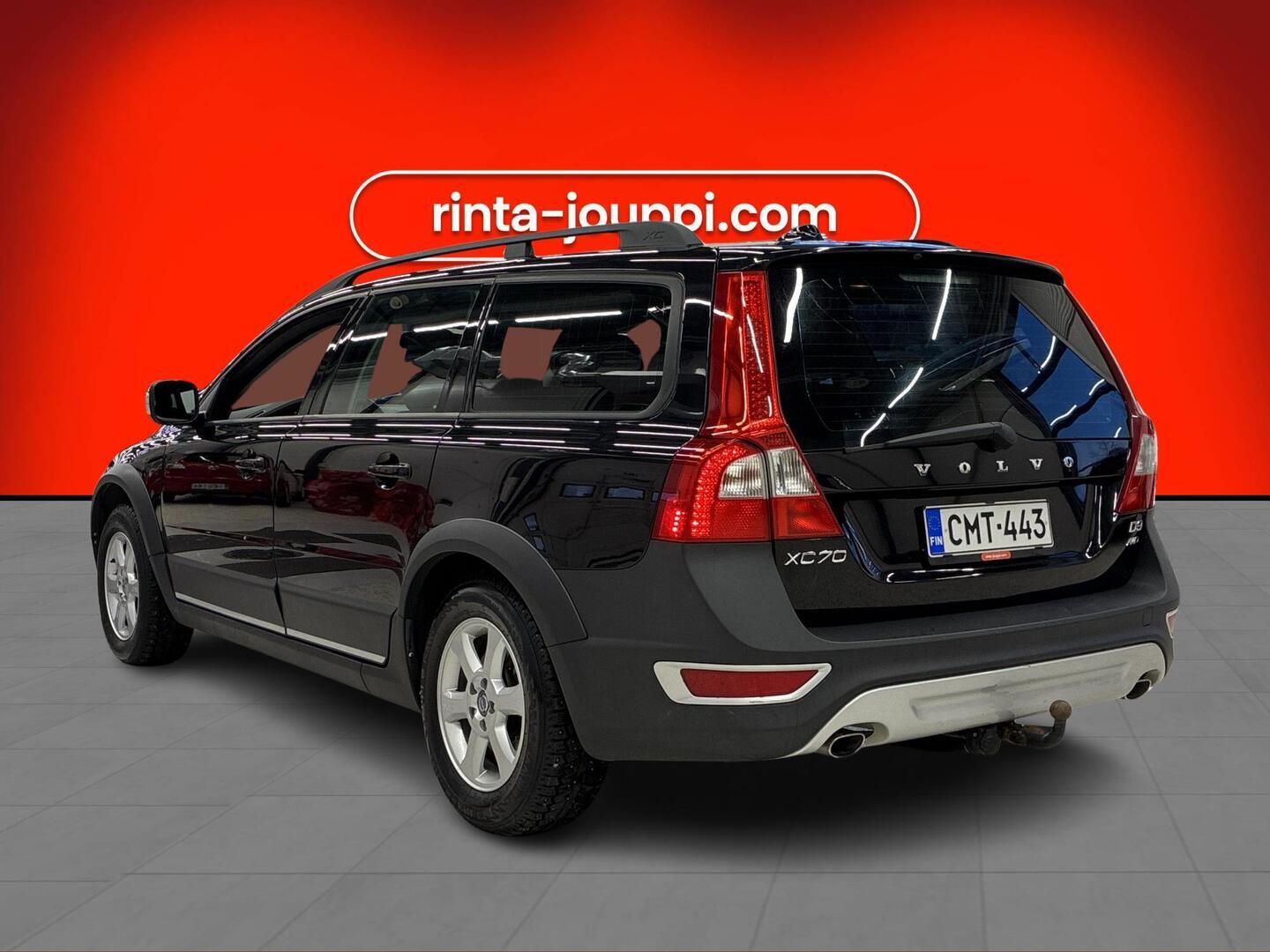 VOLVO XC70 2011
