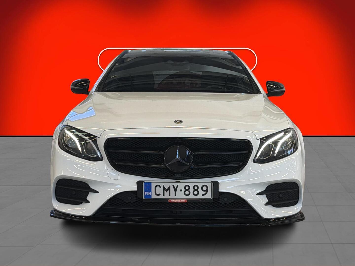 MERCEDES-BENZ E 2019