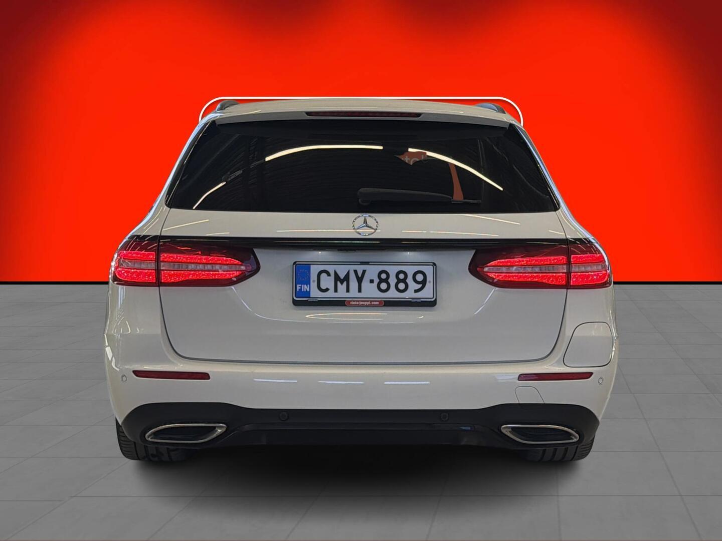 MERCEDES-BENZ E 2019