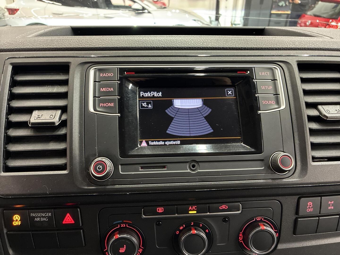 VOLKSWAGEN Transporter 2019