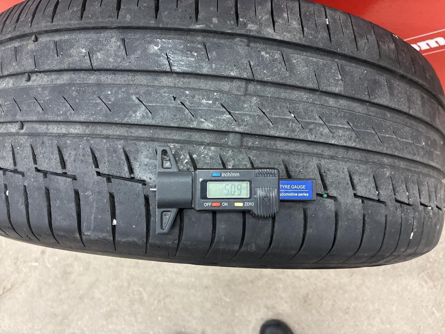 VOLKSWAGEN Transporter 2019