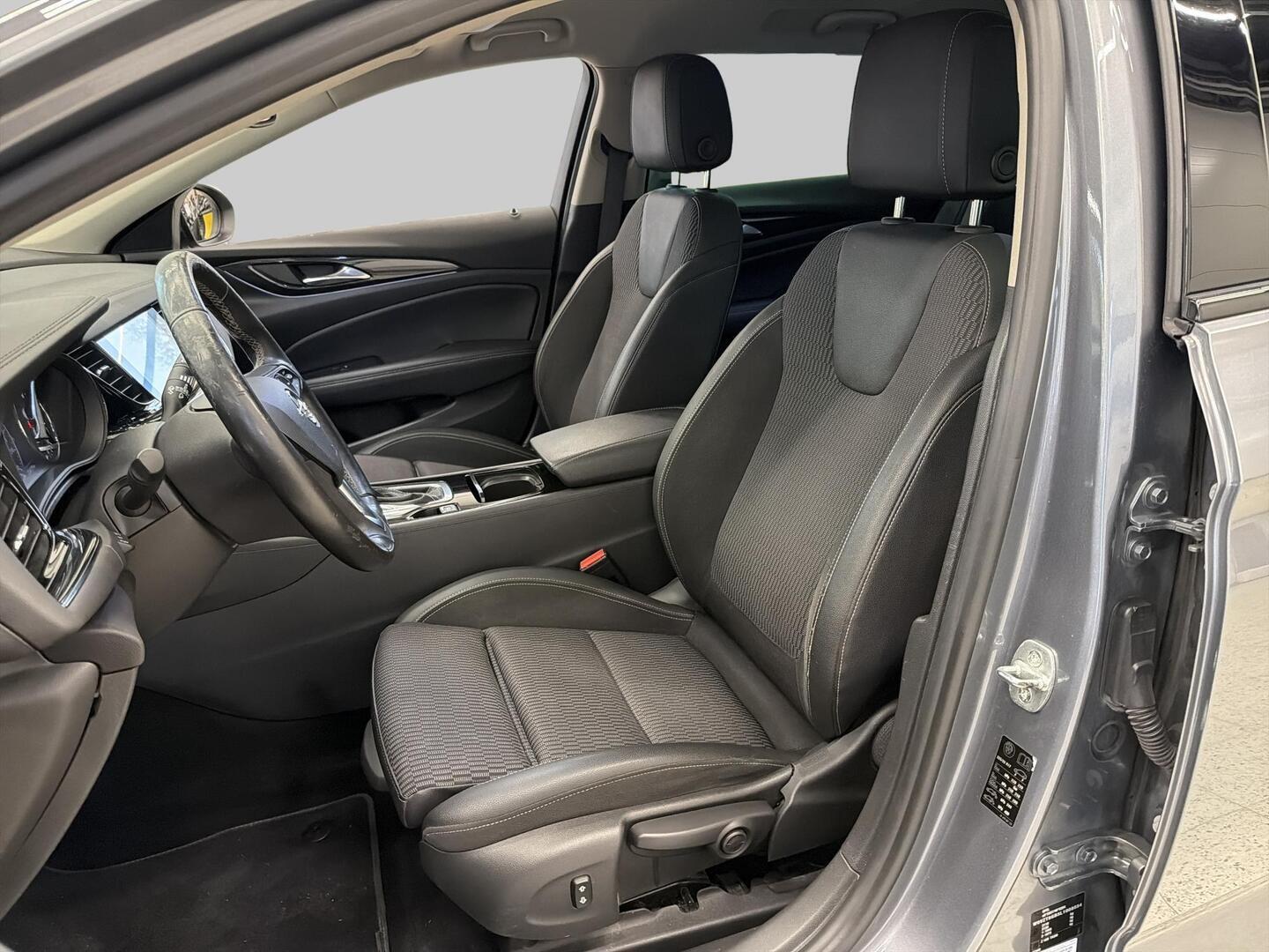 OPEL Insignia 2020