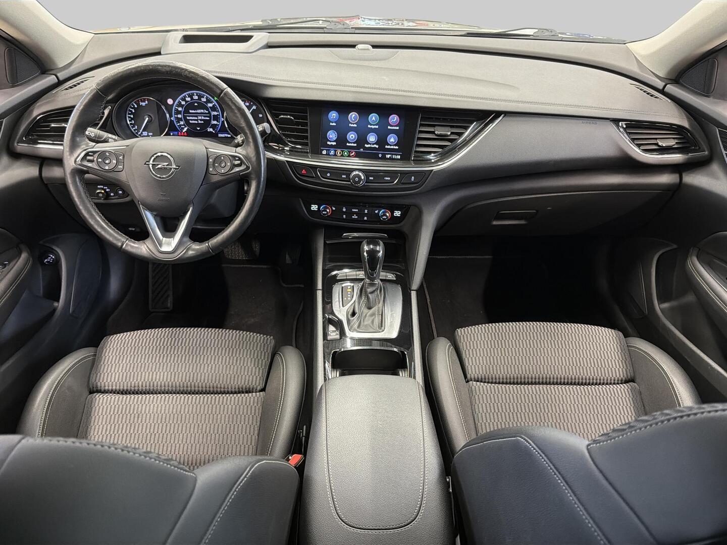 OPEL Insignia 2020