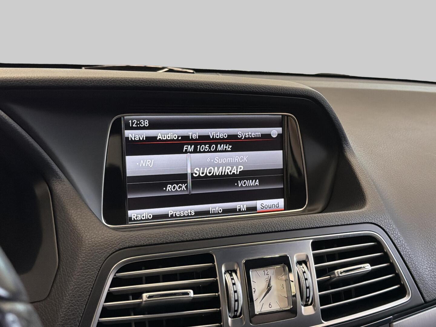 MERCEDES-BENZ E 2014