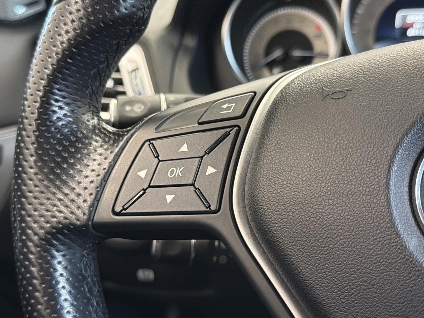 MERCEDES-BENZ E 2014
