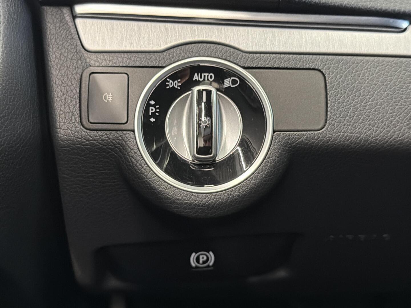 MERCEDES-BENZ E 2014