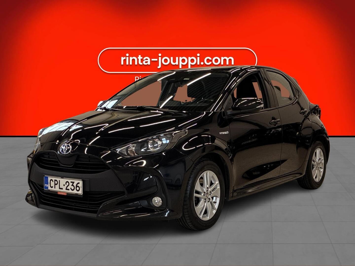 TOYOTA Yaris 2021