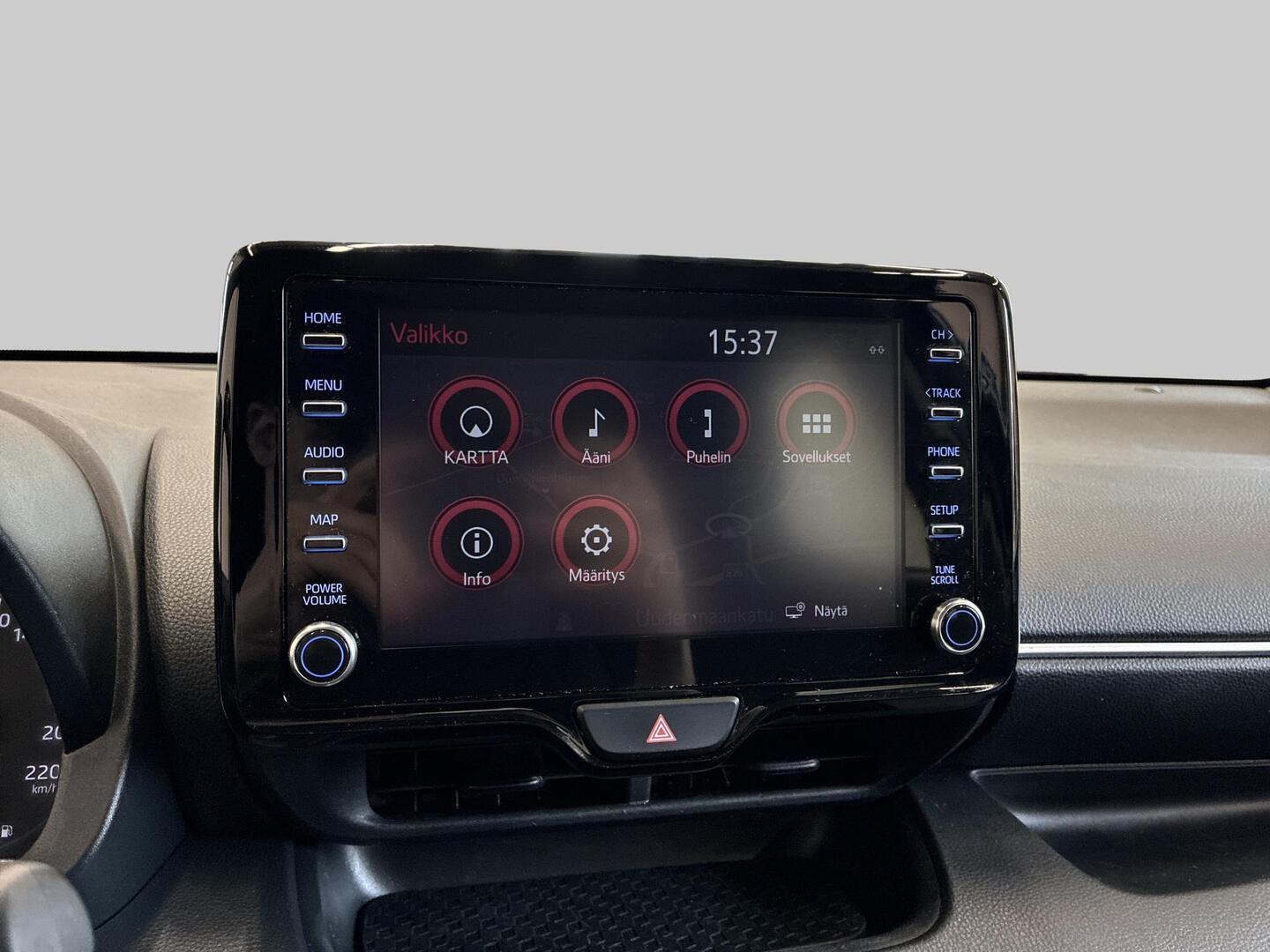 TOYOTA Yaris 2021
