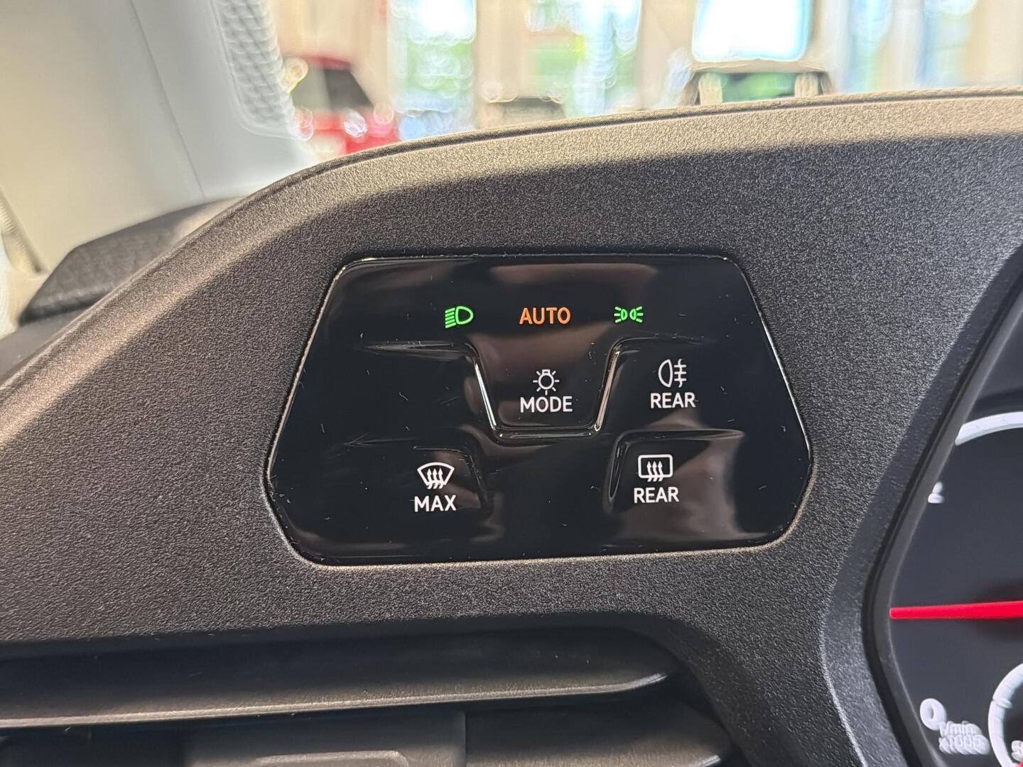 VOLKSWAGEN Caddy 2021