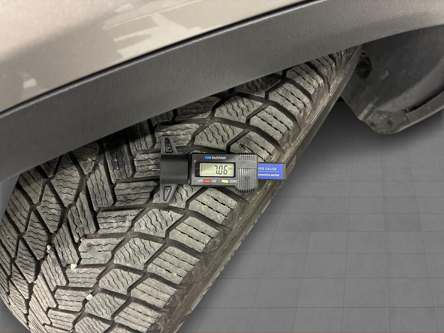 MERCEDES-BENZ GLC 2022