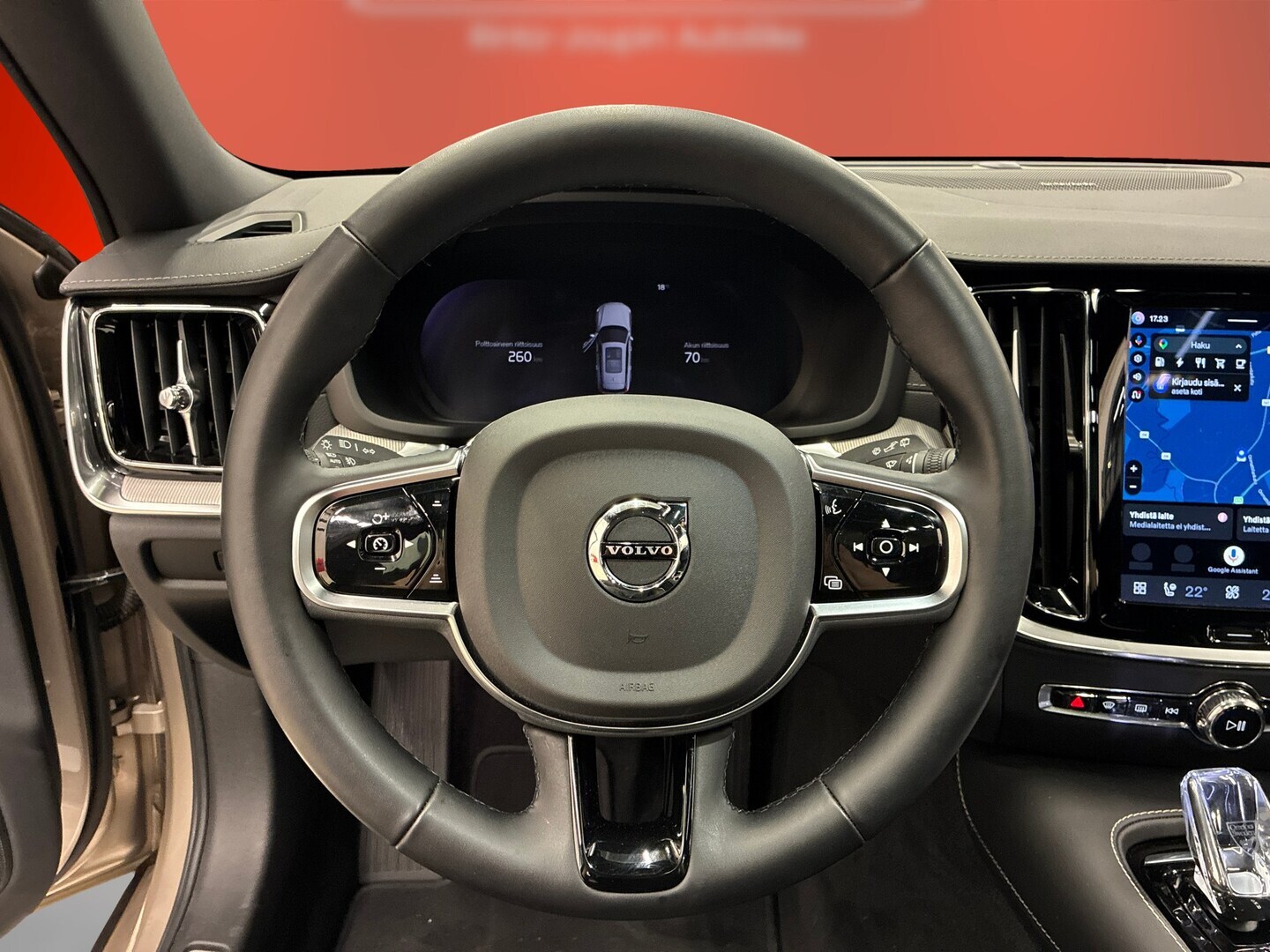 VOLVO V60 2024