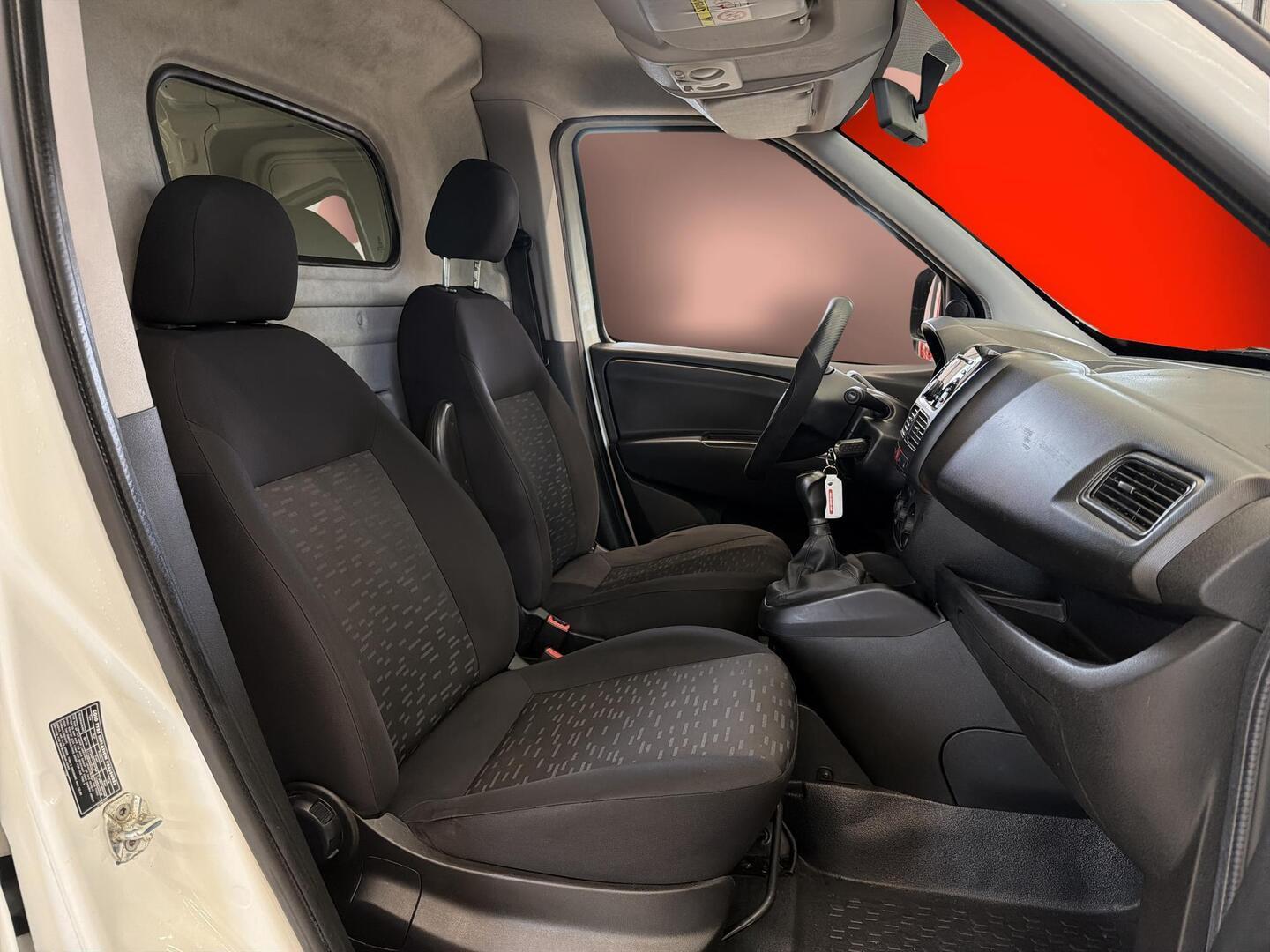OPEL COMBO 2015