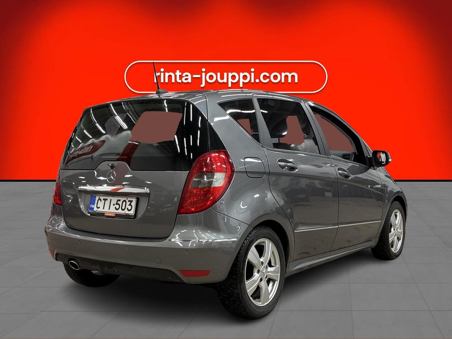 MERCEDES-BENZ A 2010