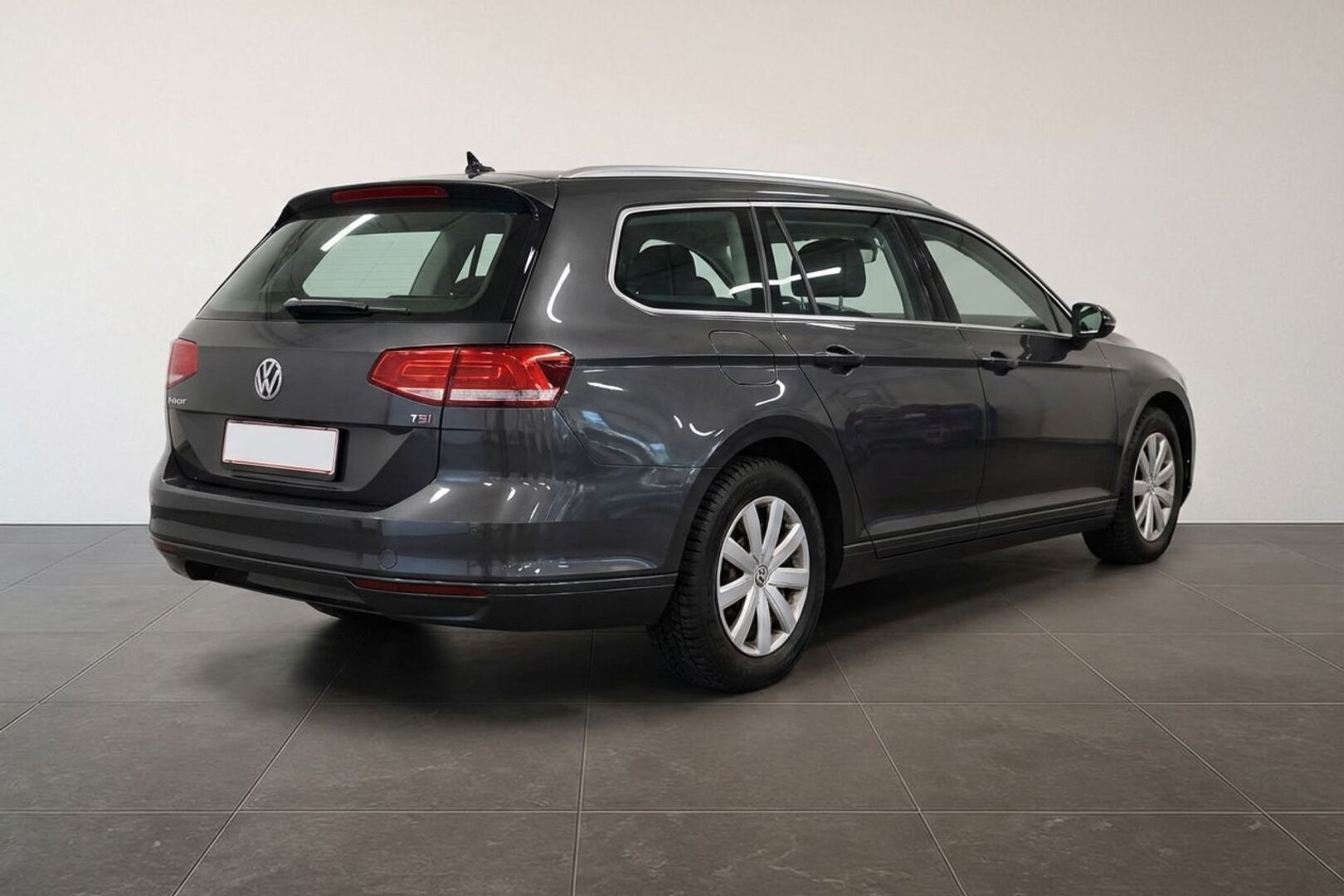 VOLKSWAGEN PASSAT 2022