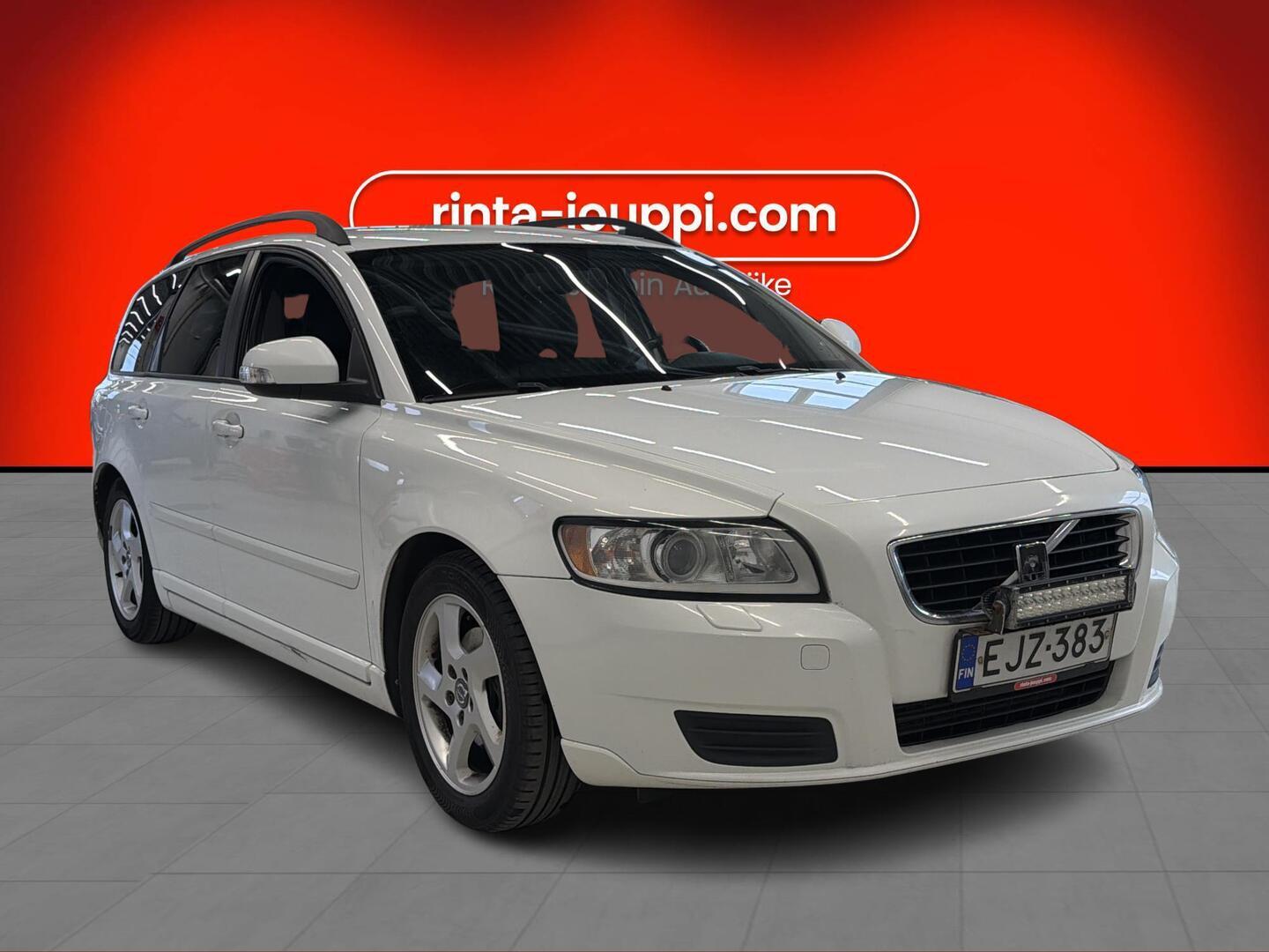 VOLVO V50 2010