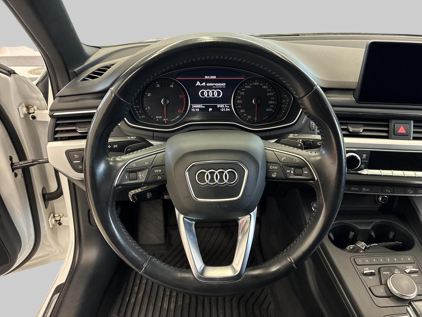 AUDI A4 allroad quattro 2017