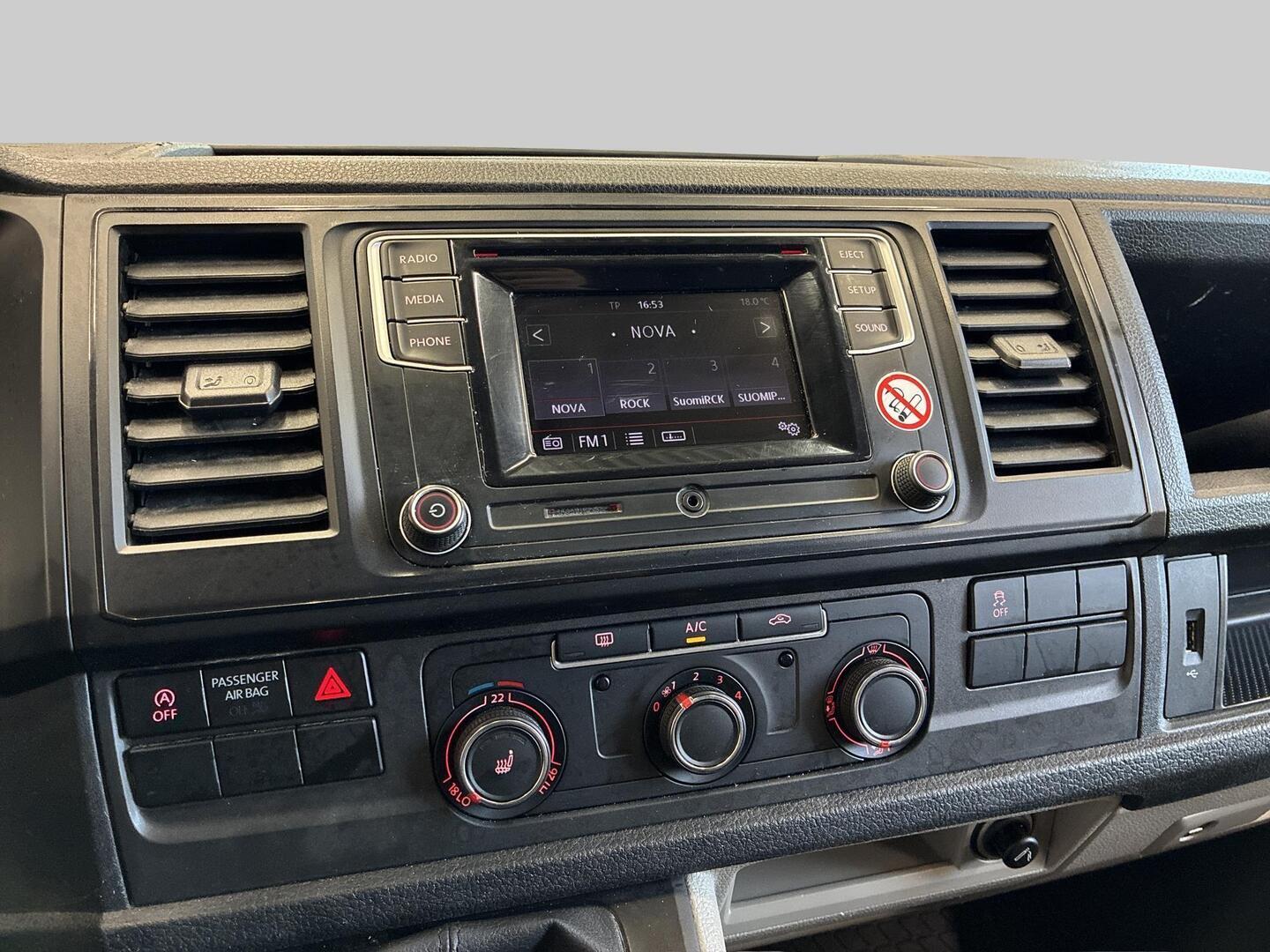 VOLKSWAGEN Transporter 2018