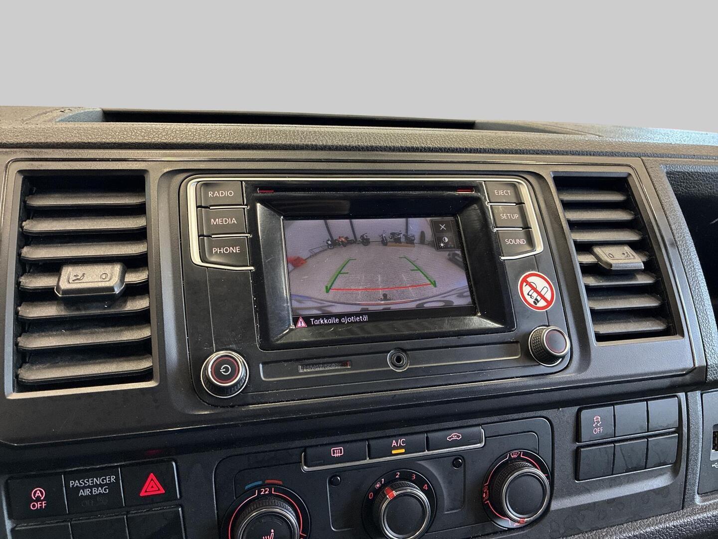 VOLKSWAGEN Transporter 2018