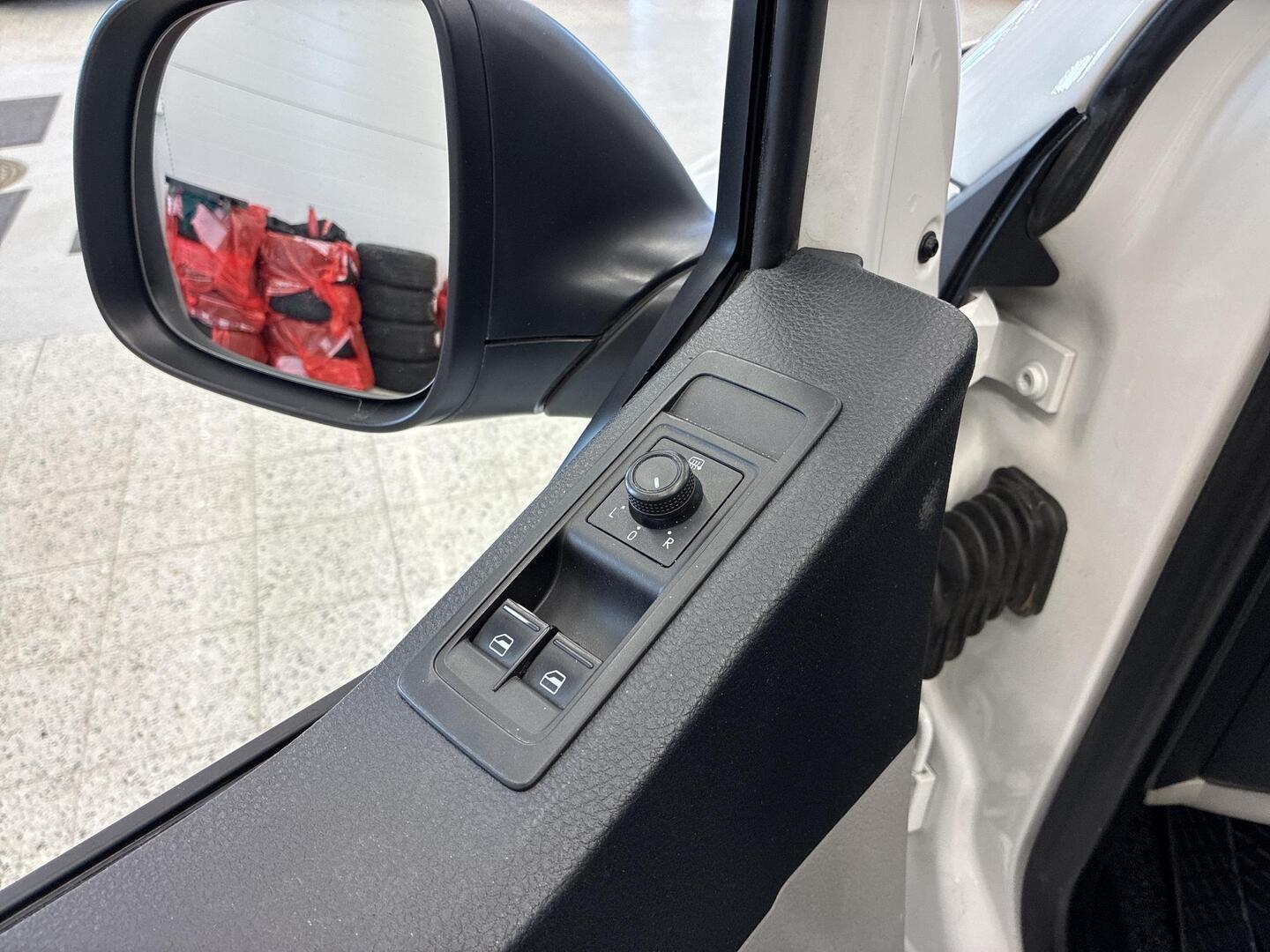VOLKSWAGEN Transporter 2018