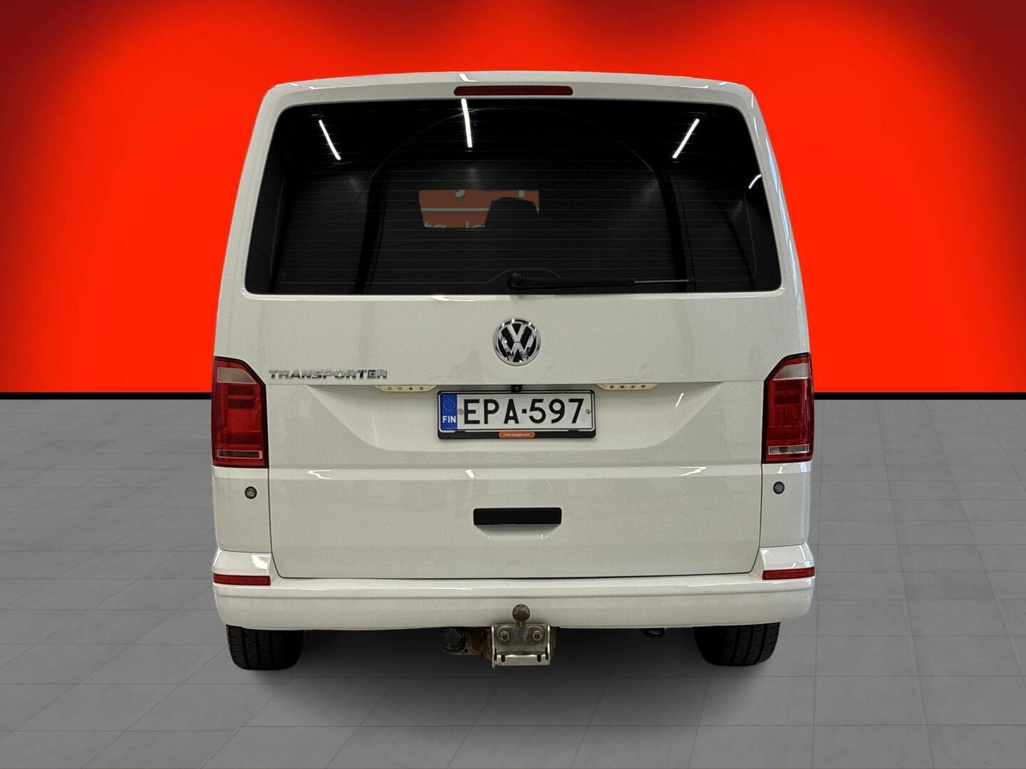 VOLKSWAGEN Transporter 2018