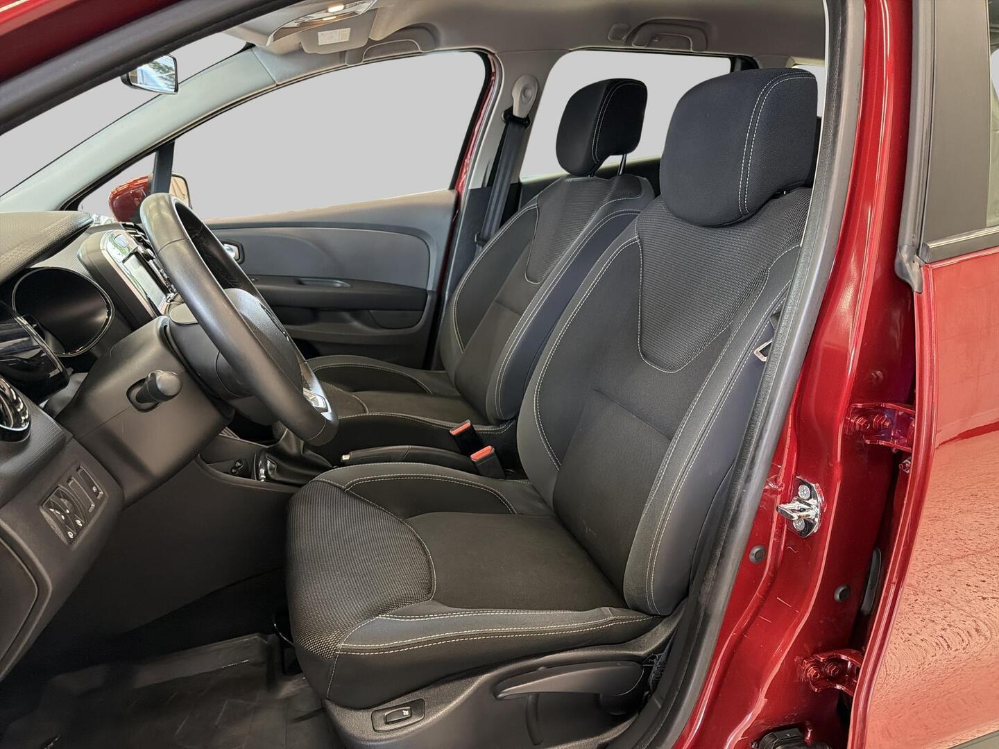 RENAULT Clio 2018