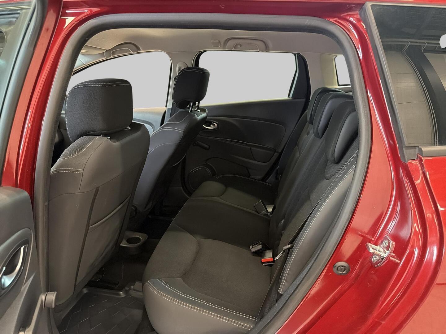 RENAULT Clio 2018