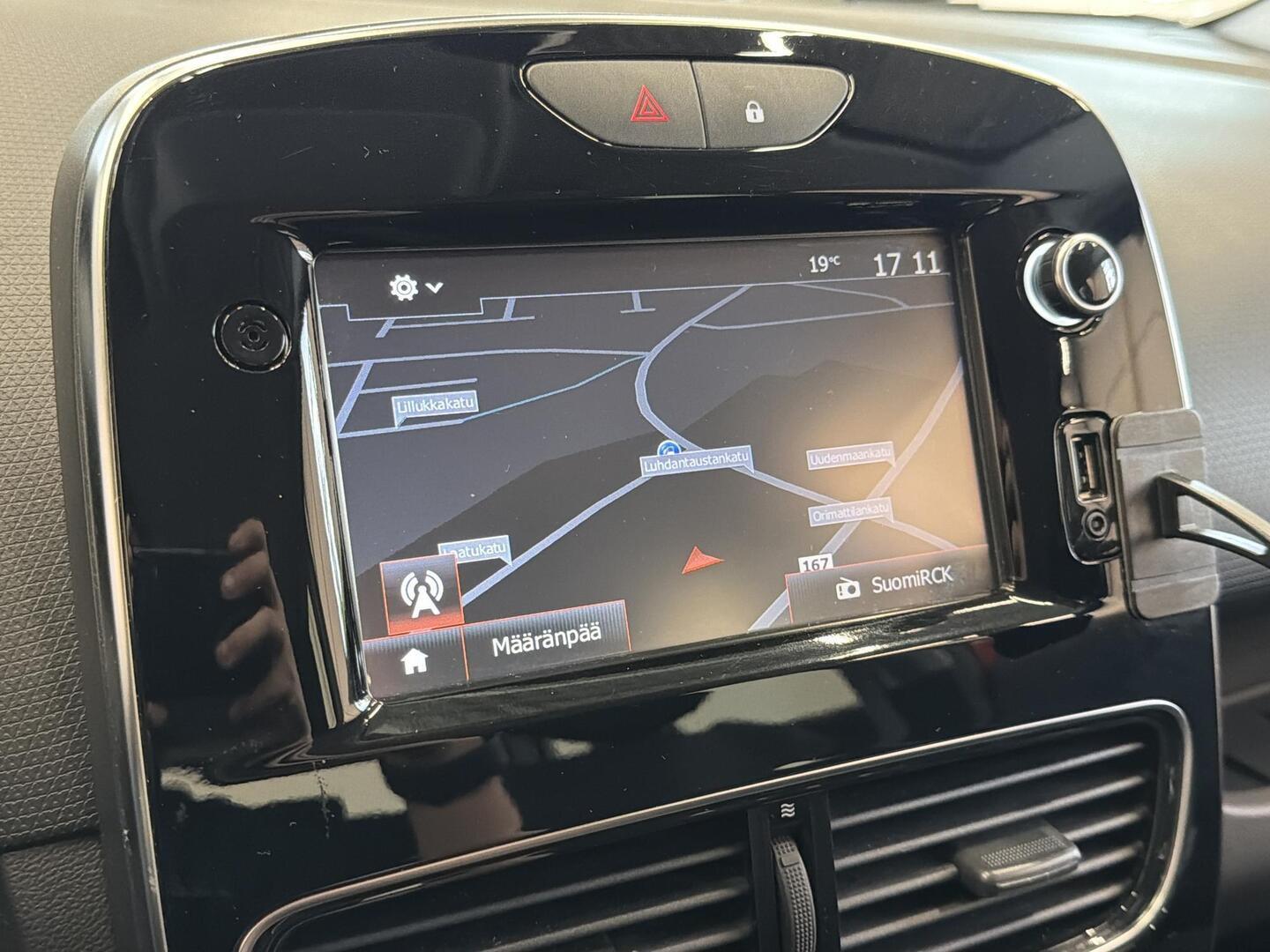RENAULT Clio 2018