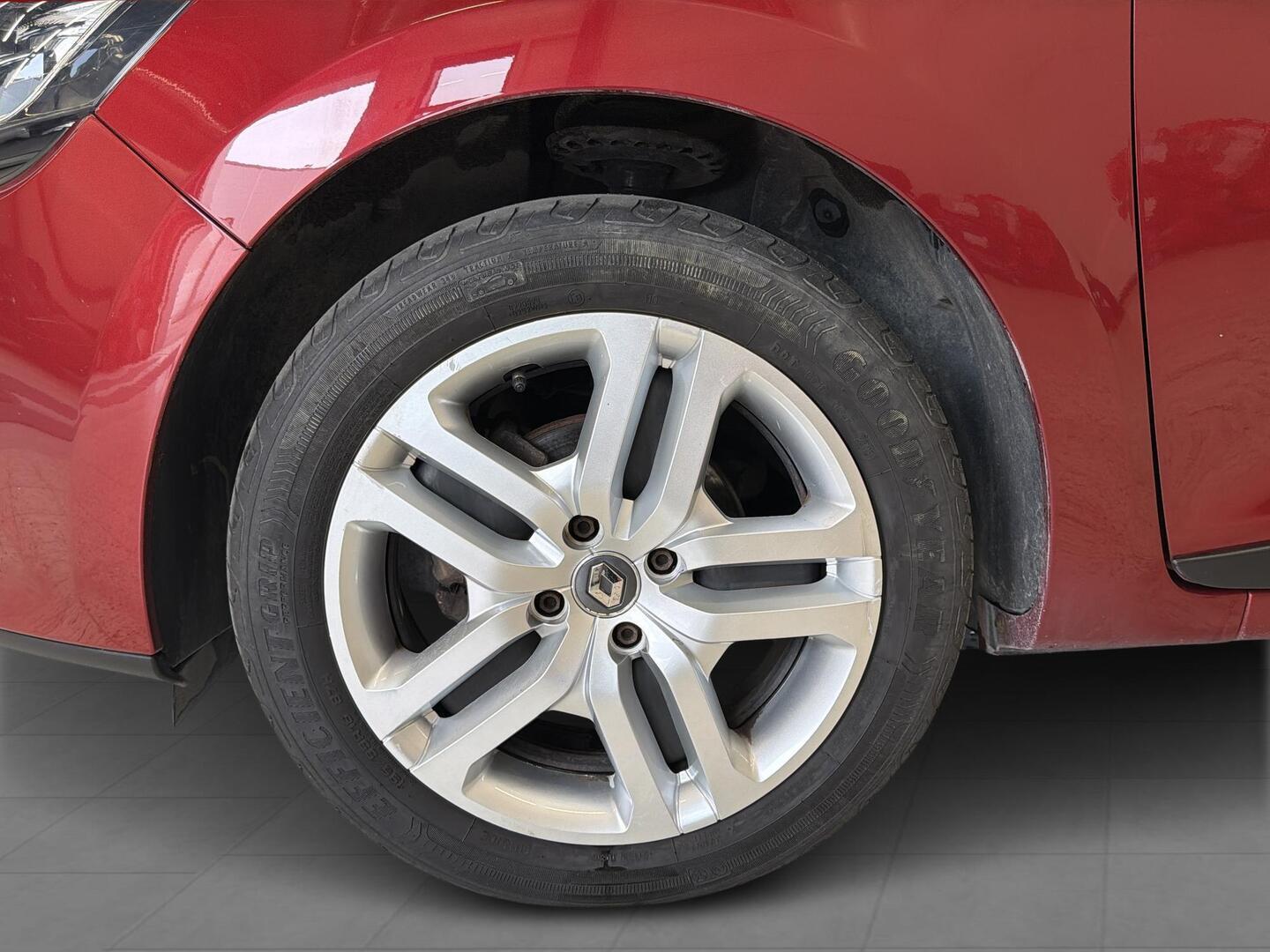 RENAULT Clio 2018