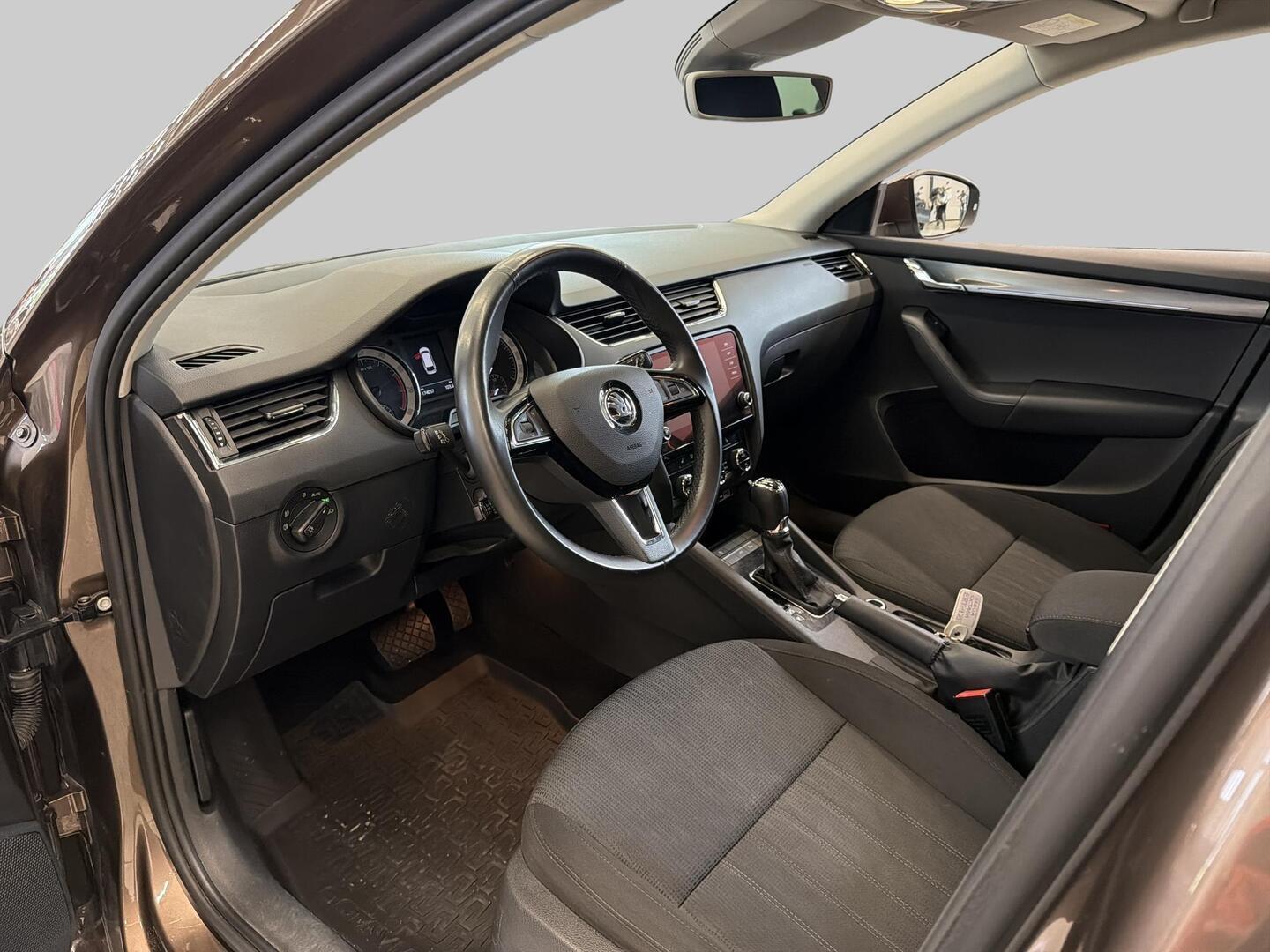 SKODA Octavia 2019