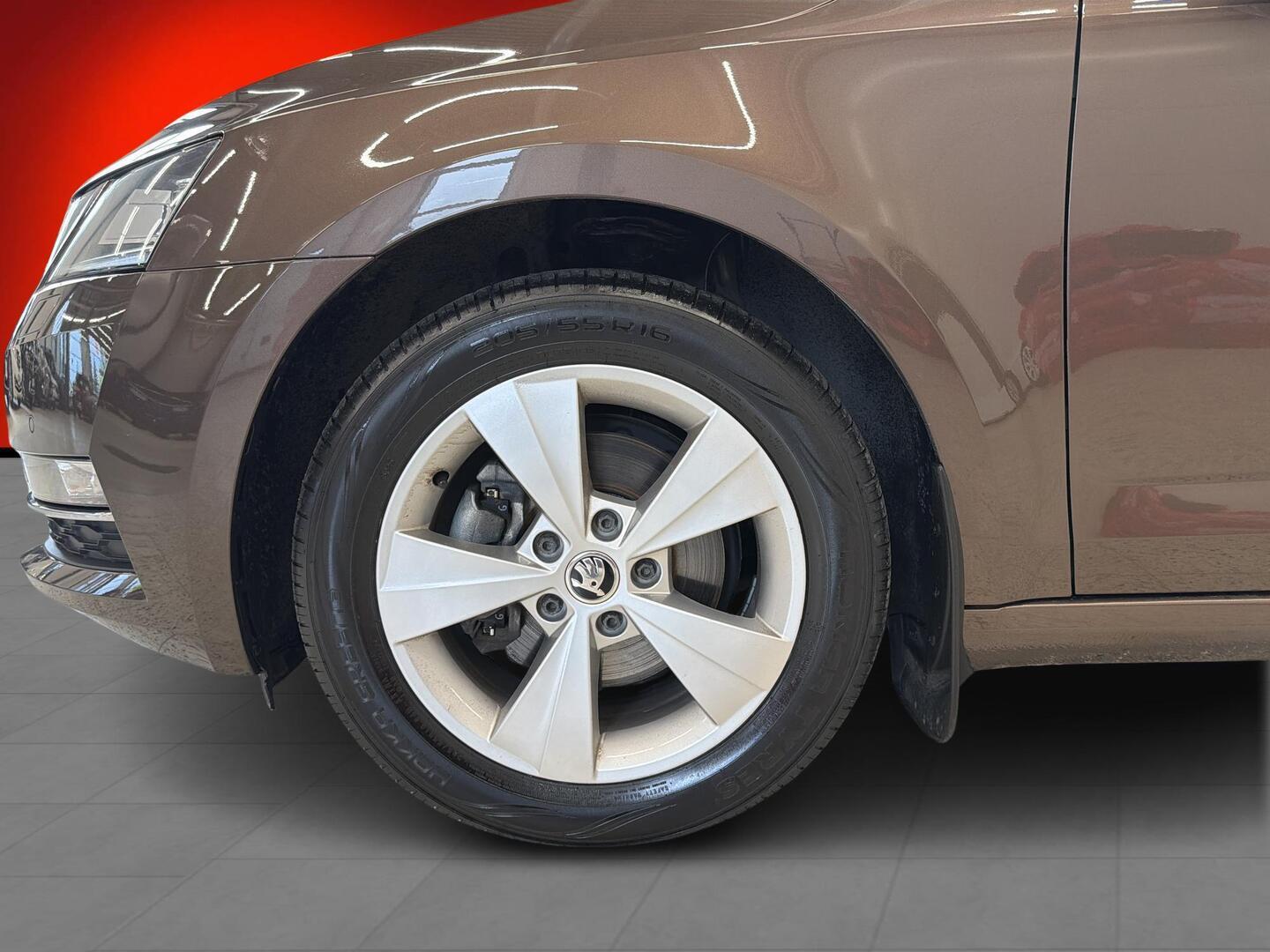 SKODA Octavia 2019