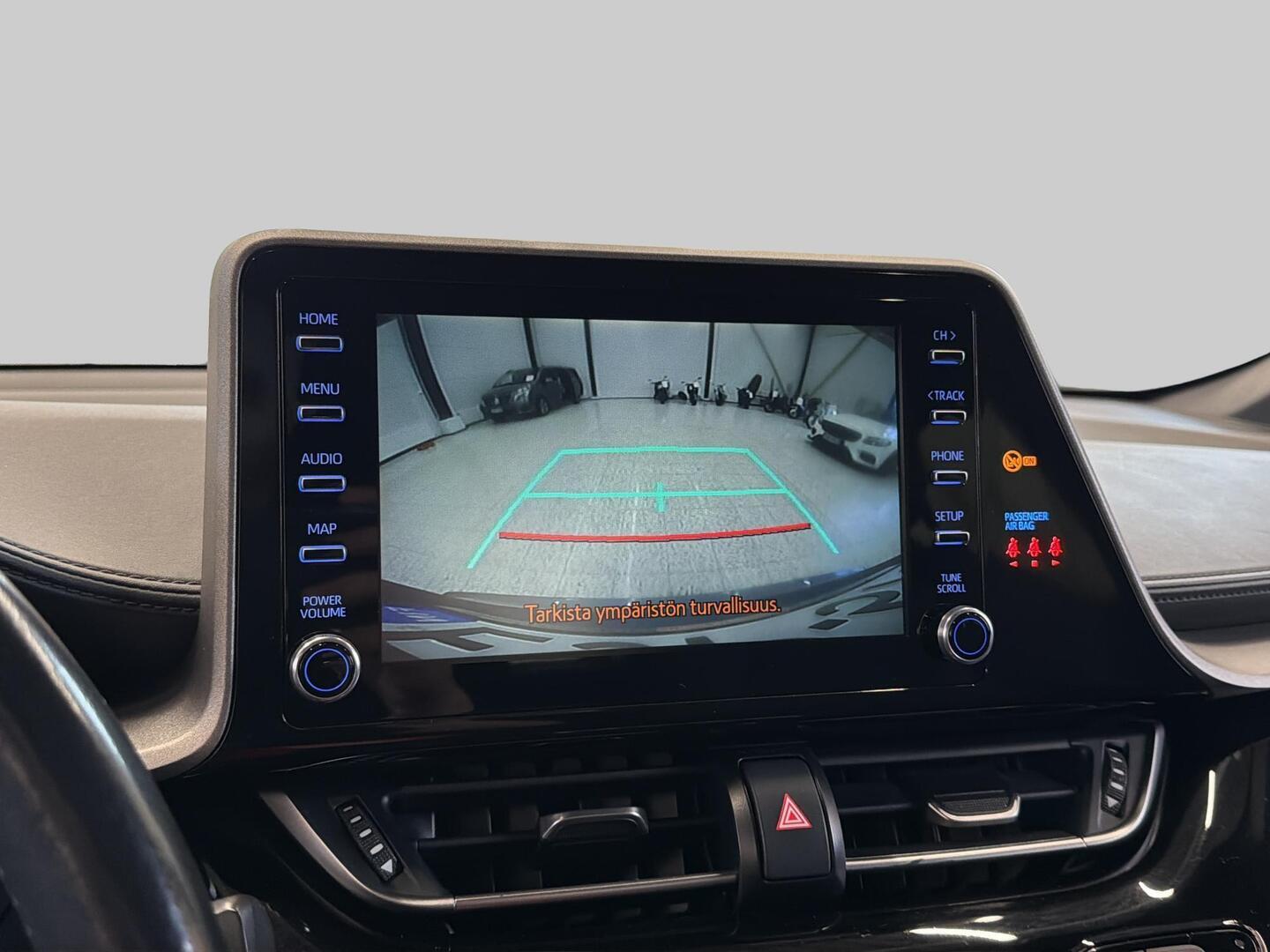 TOYOTA C-HR 2021