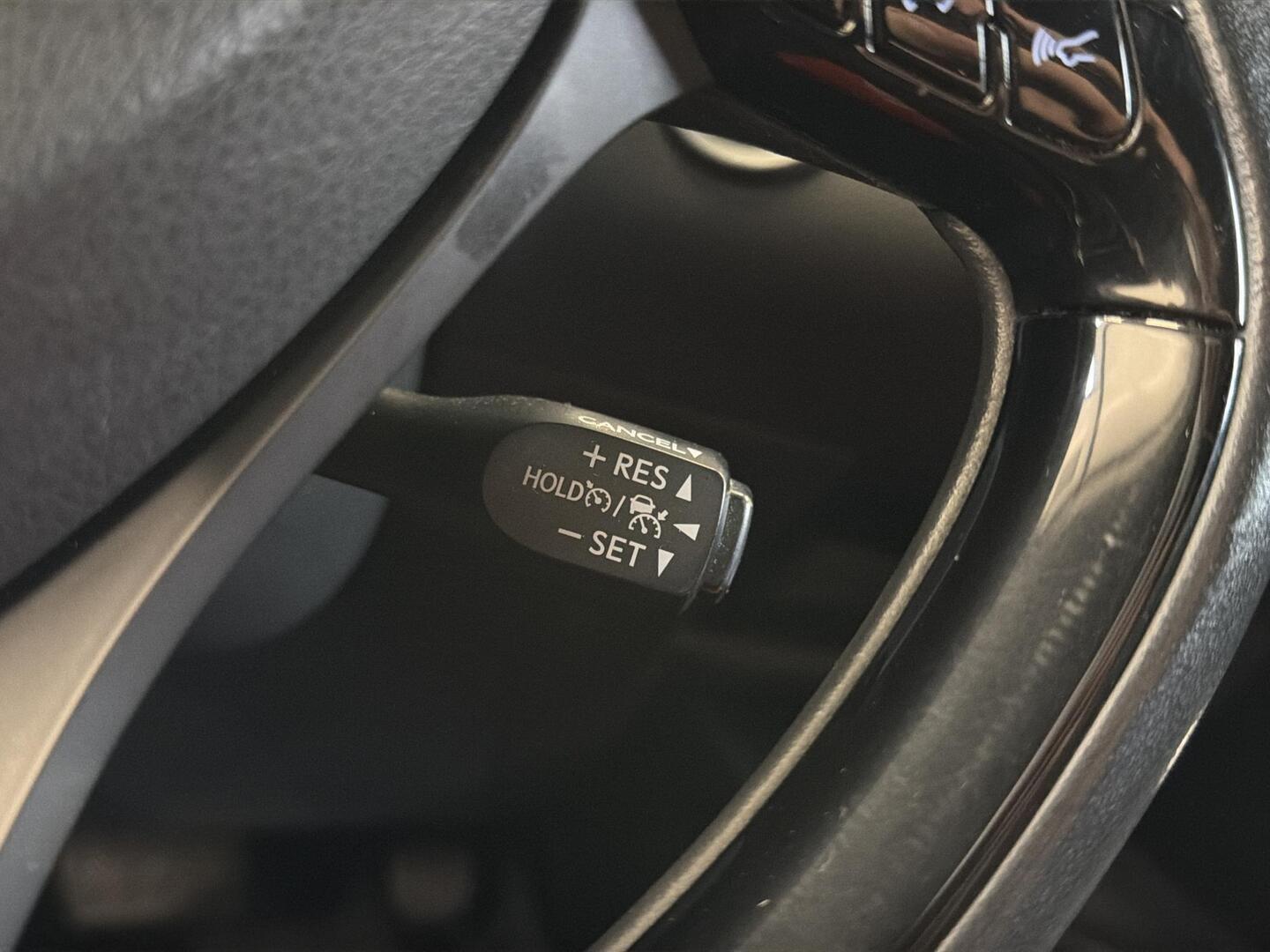 TOYOTA C-HR 2021