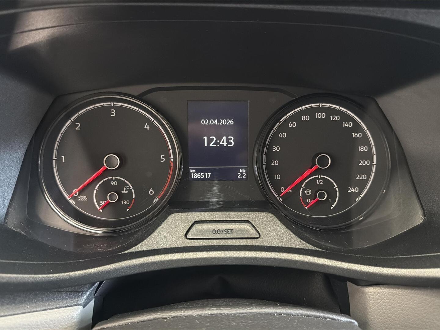 VOLKSWAGEN Transporter 2021