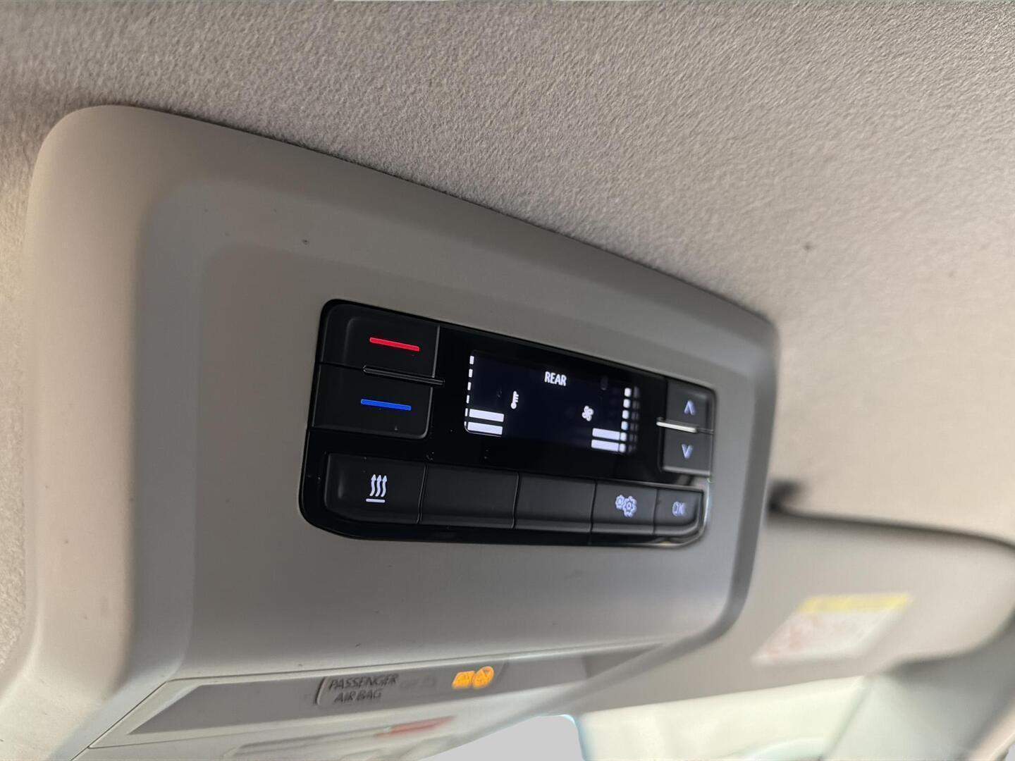VOLKSWAGEN Transporter 2021