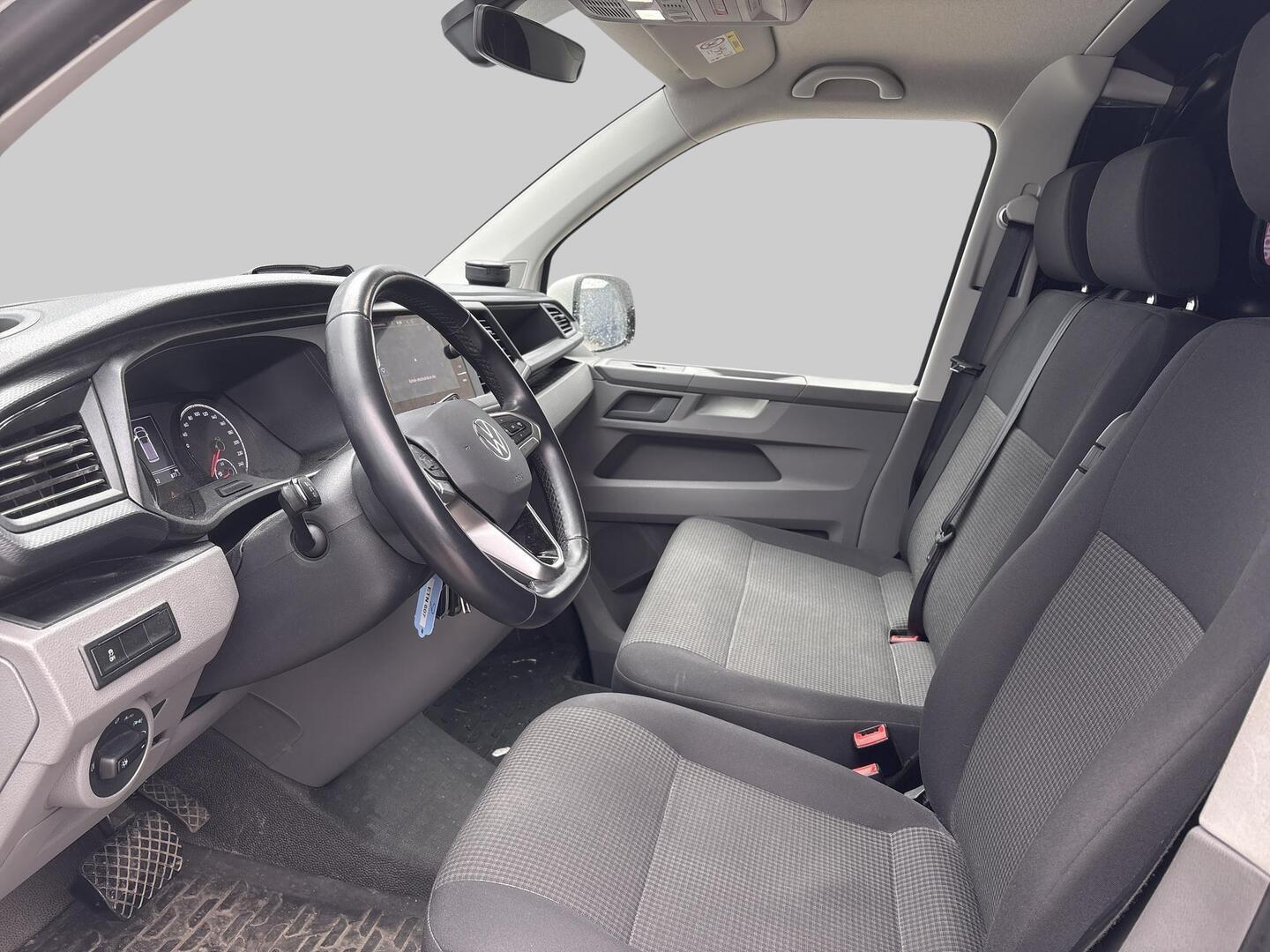 VOLKSWAGEN Transporter 2021