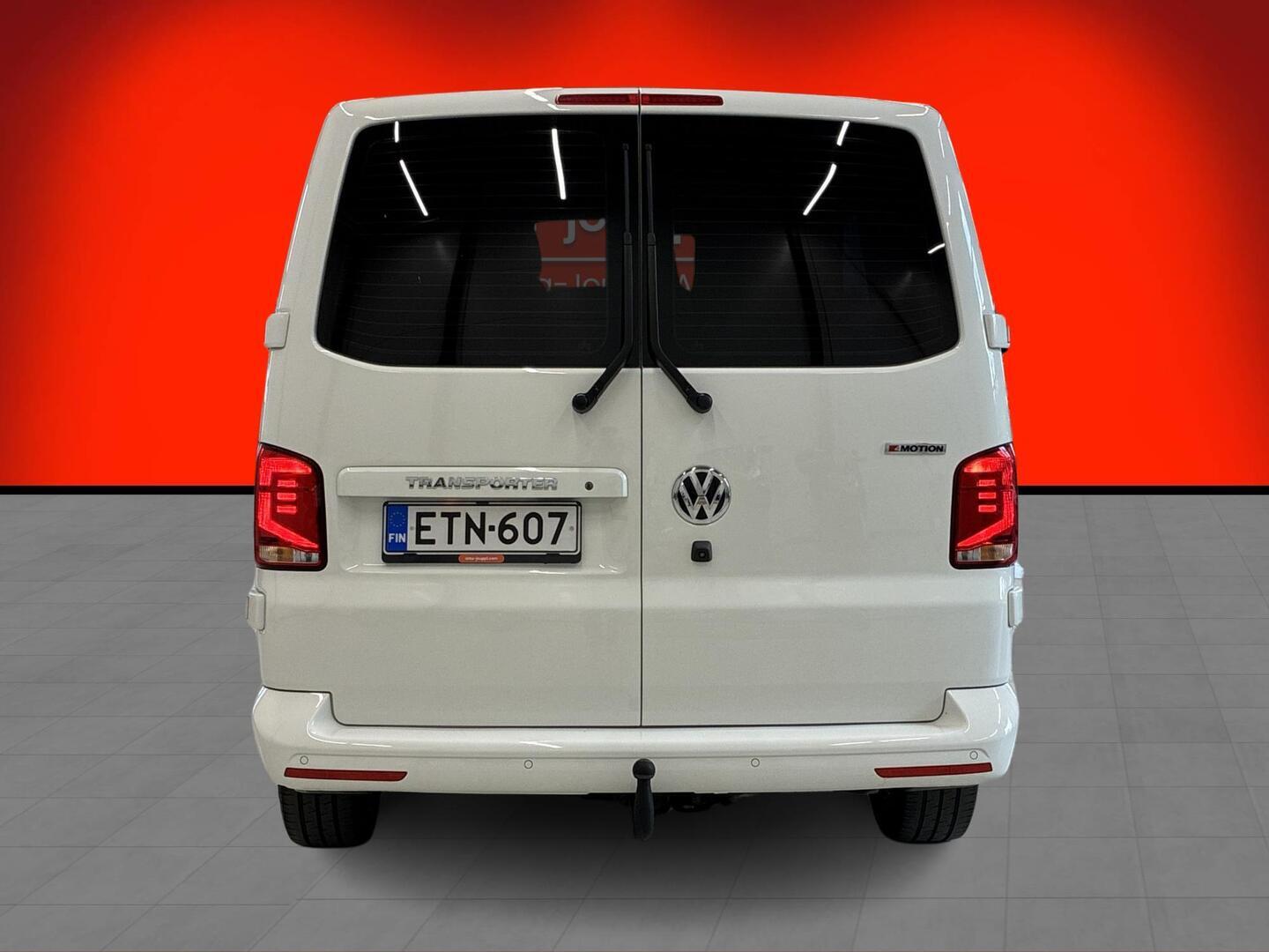 VOLKSWAGEN Transporter 2021