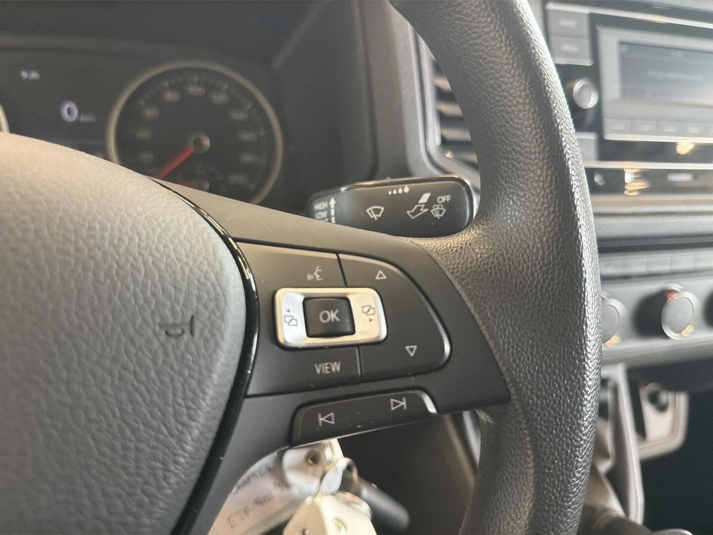 VOLKSWAGEN Crafter 2021