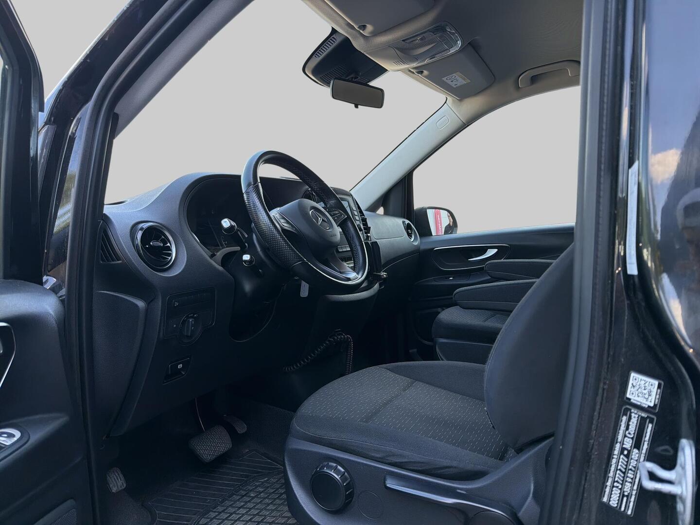 MERCEDES-BENZ Vito 2022