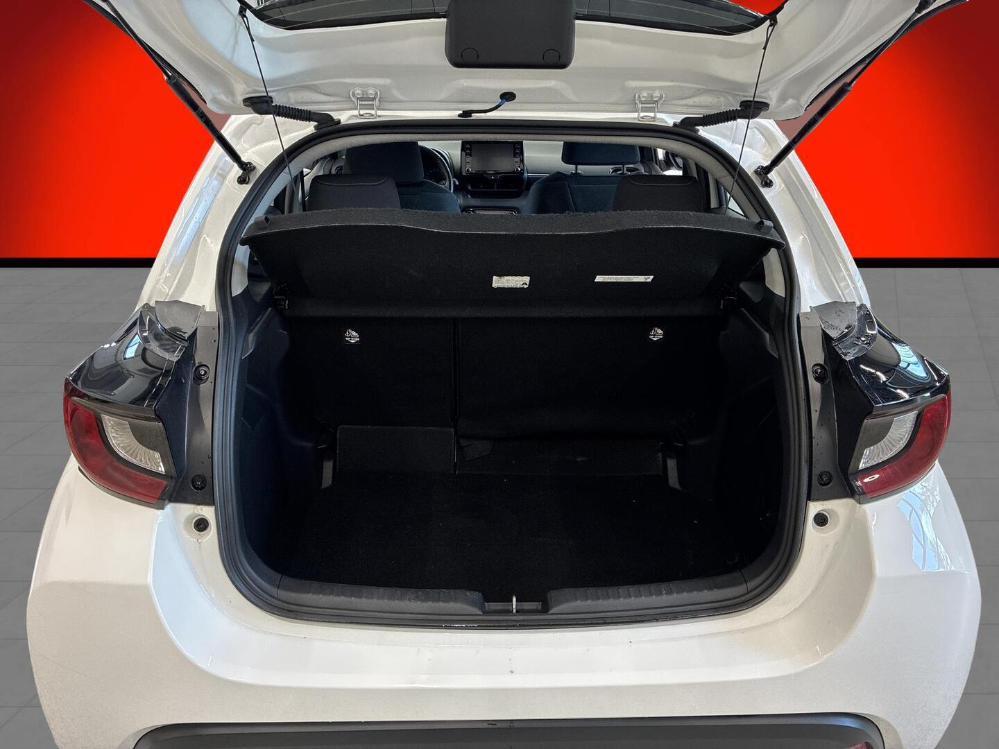 TOYOTA Yaris 2022