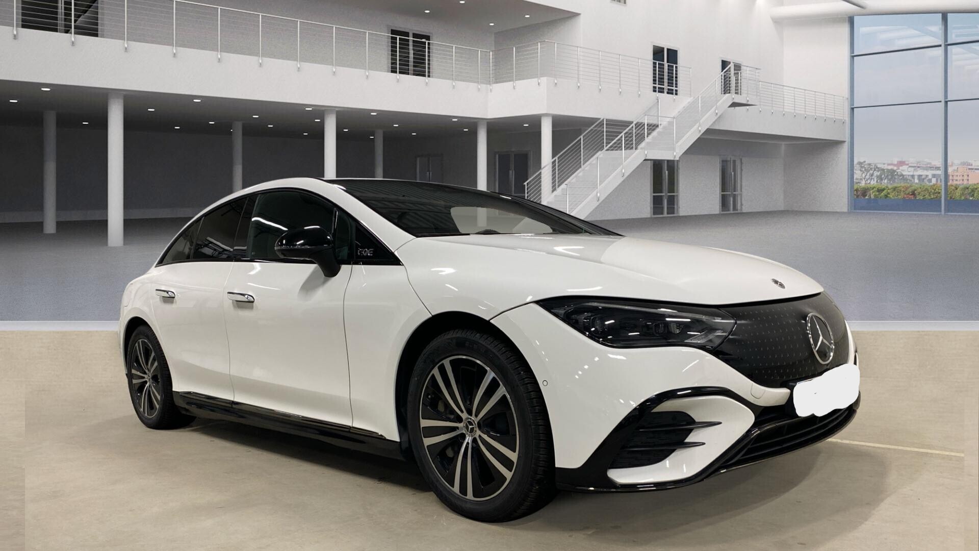MERCEDES-BENZ EQE 2025