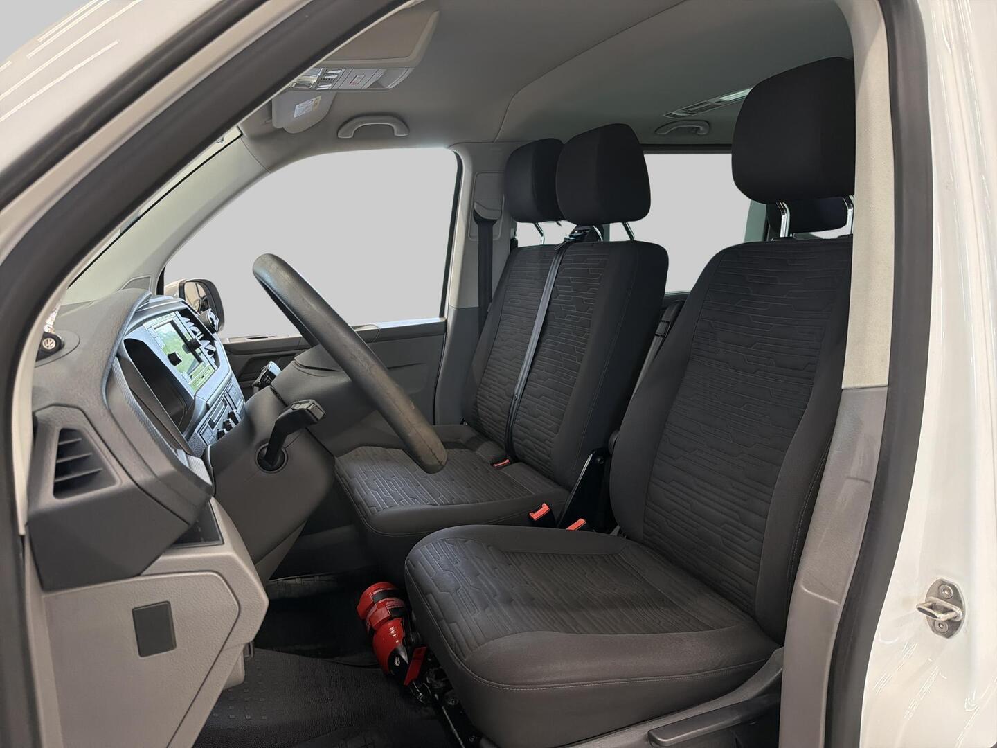 VOLKSWAGEN Caravelle 2020