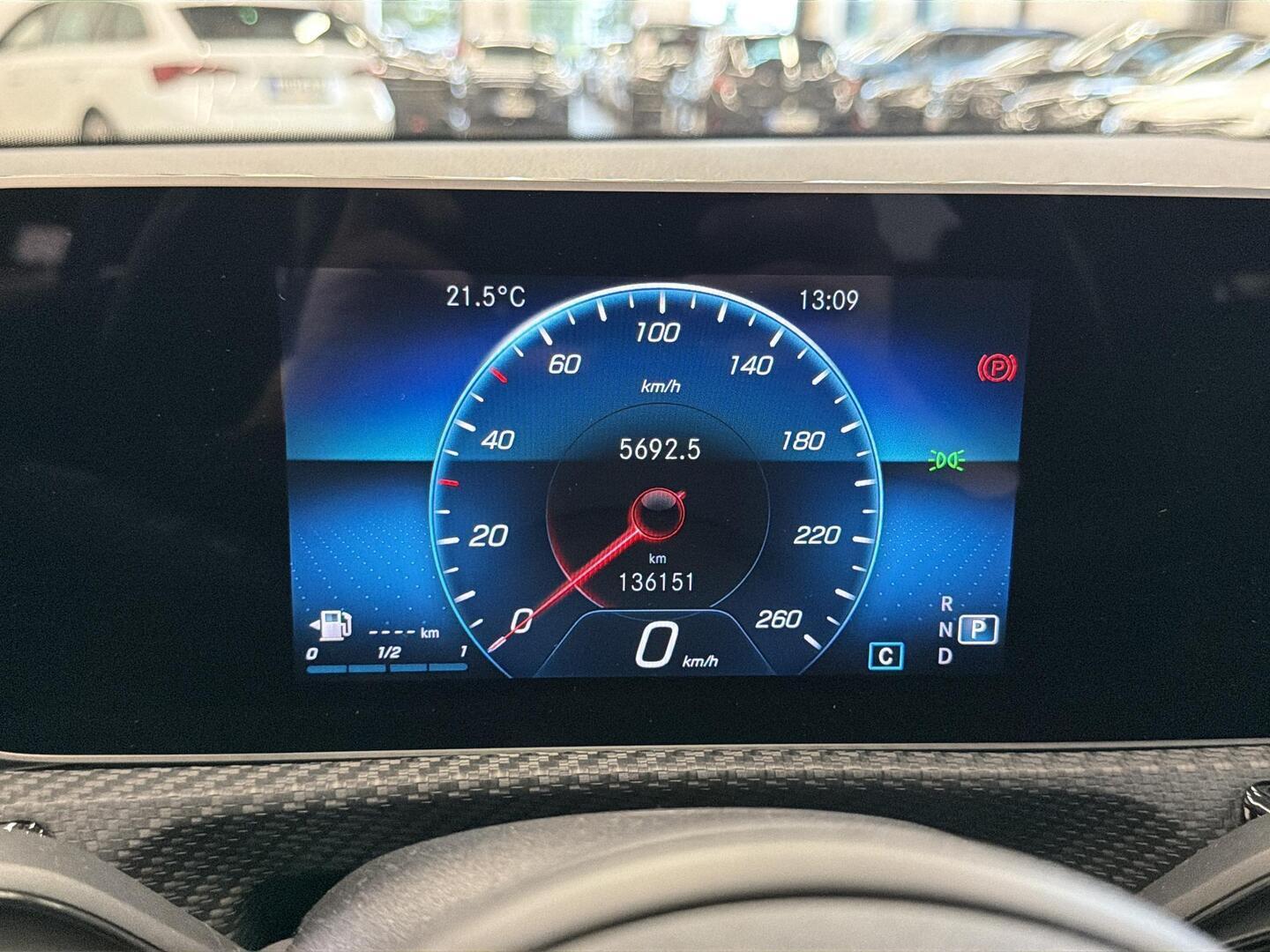 MERCEDES-BENZ A 2020
