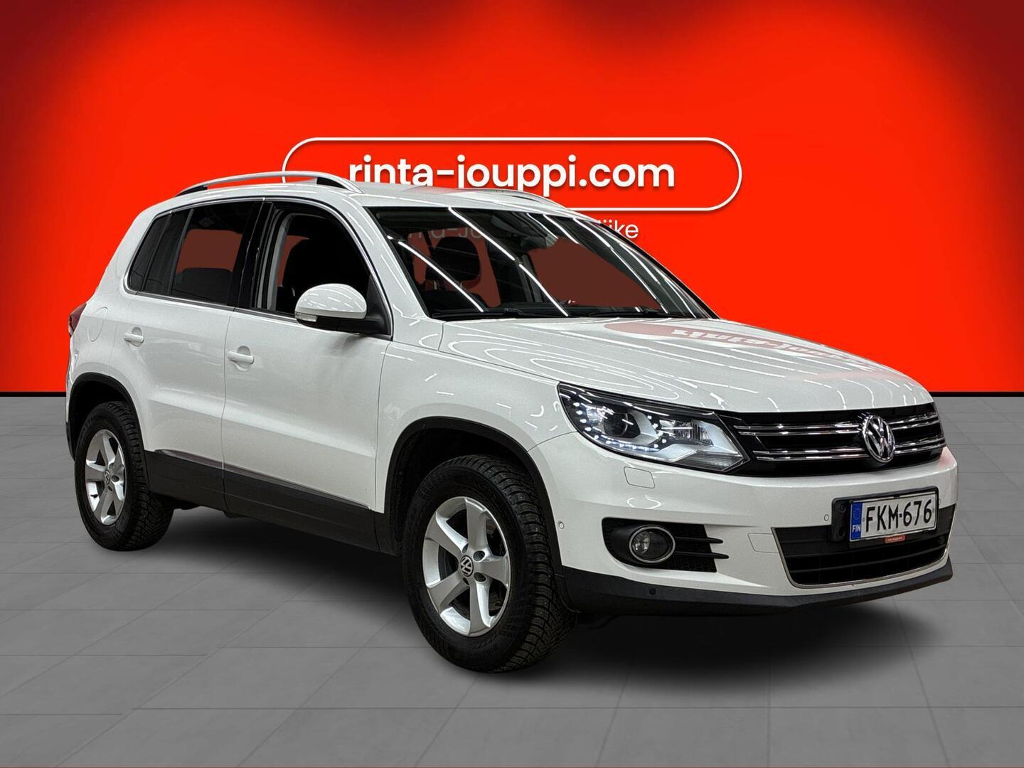 VOLKSWAGEN Tiguan 2011